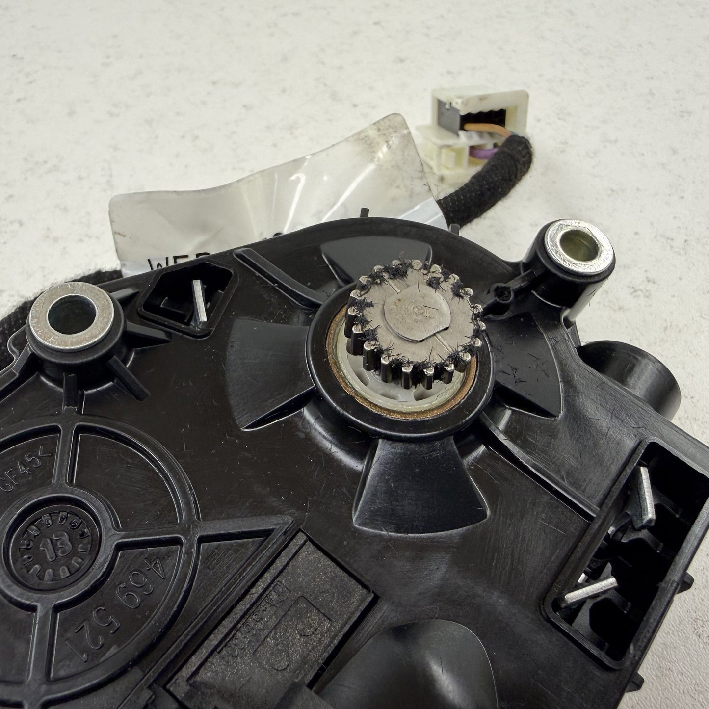 2008-2014 Mercedes-Benz C250 W204 Sunroof Sun Roof Glass Motor W/ Harness OEM