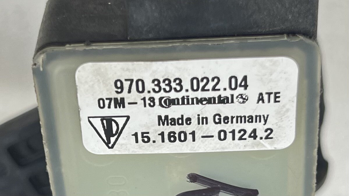 10-16 PORSCHE PANAMERA RIGHT REAR HEADLIGHT HEIGHT SUSPENSION LEVEL SENSOR OEM