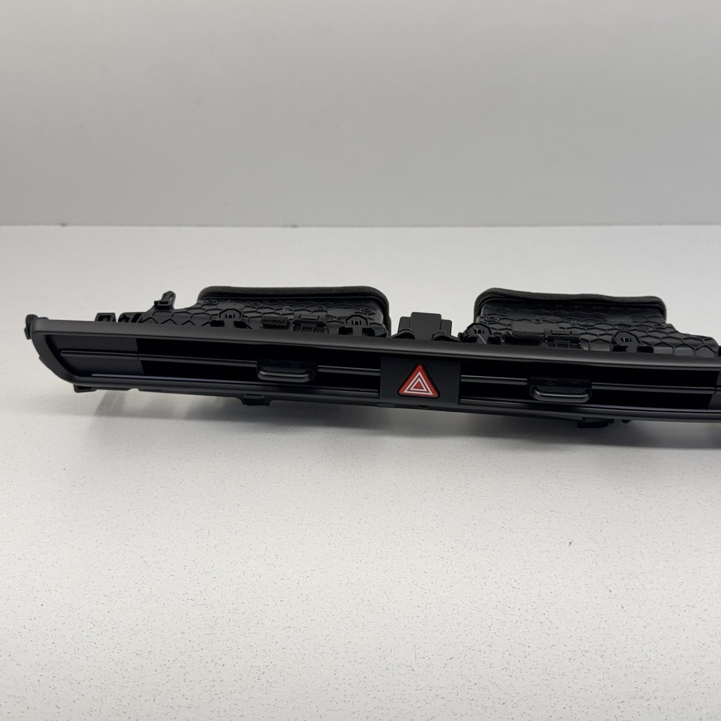 22-26 Hyundai Elantra N Right Dashboard Illuminated Trim With Air Vent Set OEM
