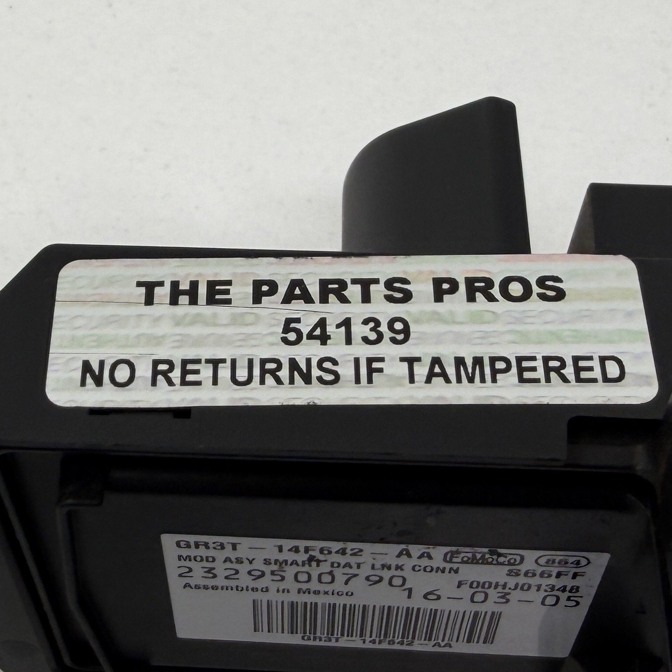 2015-2017 Ford Mustang Smart Data Link Gateway Control Module GR3T-14F642-AA OEM