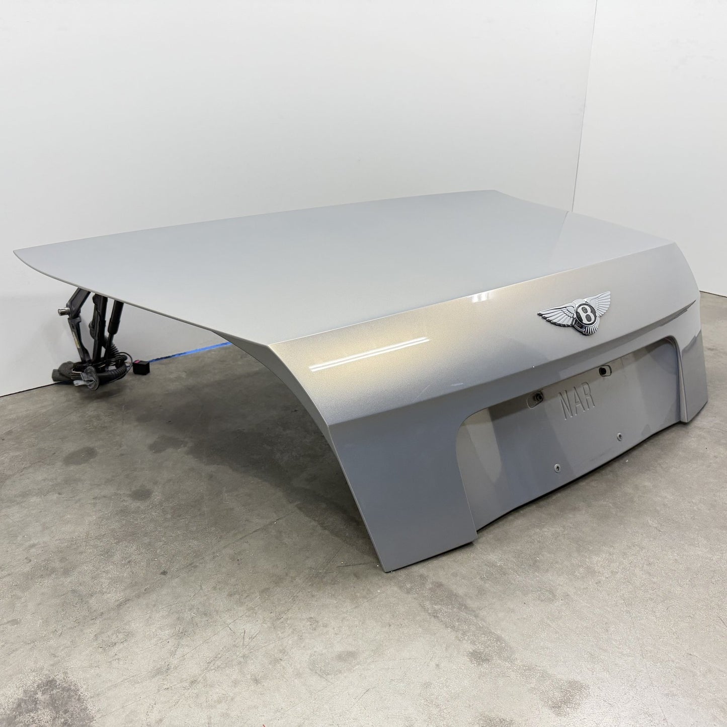 2014-2018 Bentley Flying Spur Rear Trunk Lid Deck Complete Extreme Silver OEM