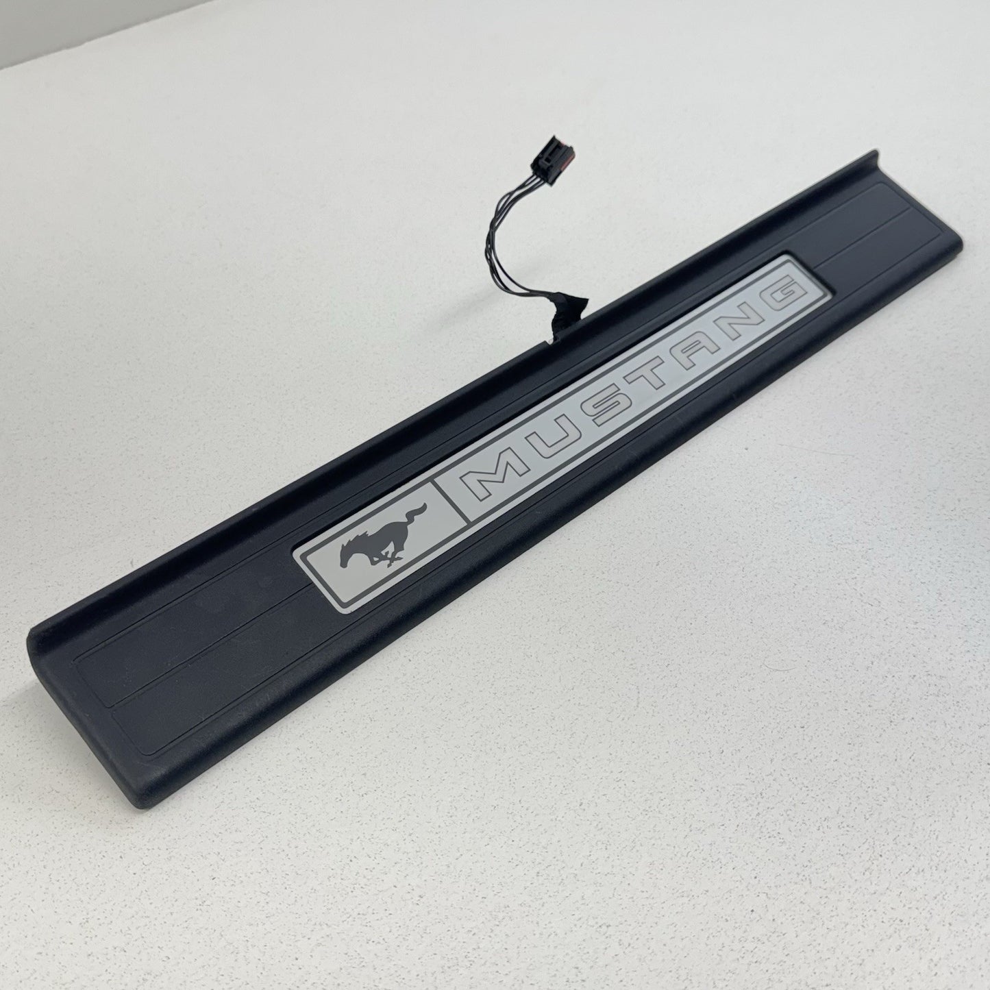 24-26 Ford Mustang Illuminated Door Sill Scuff Kick Plate Left Or Right OEM