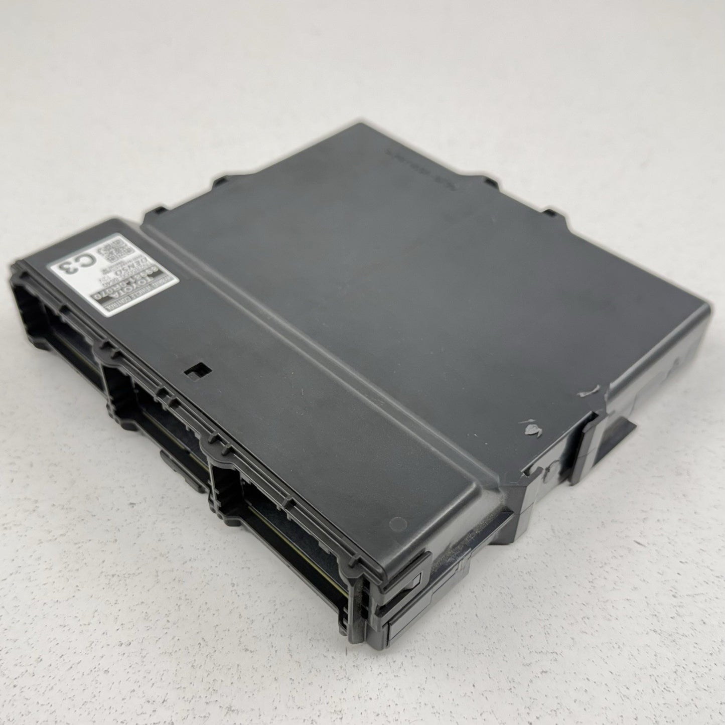 2021 Toyota RAV4 Hybrid Vehicle Control Module 89981-0R070 OEM