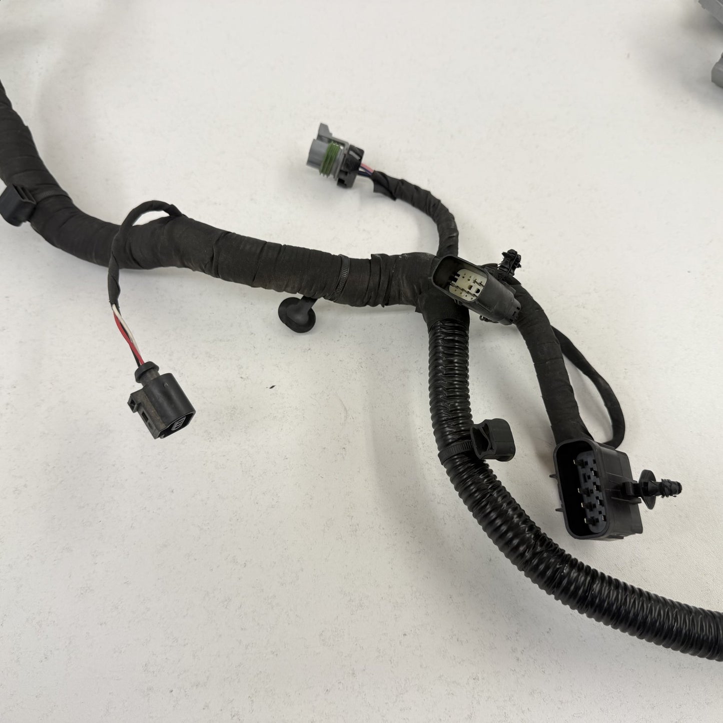 2022-2024 Rivian R1S Interior Chassis Main Body Wiring Harness PT00443500-B OEM