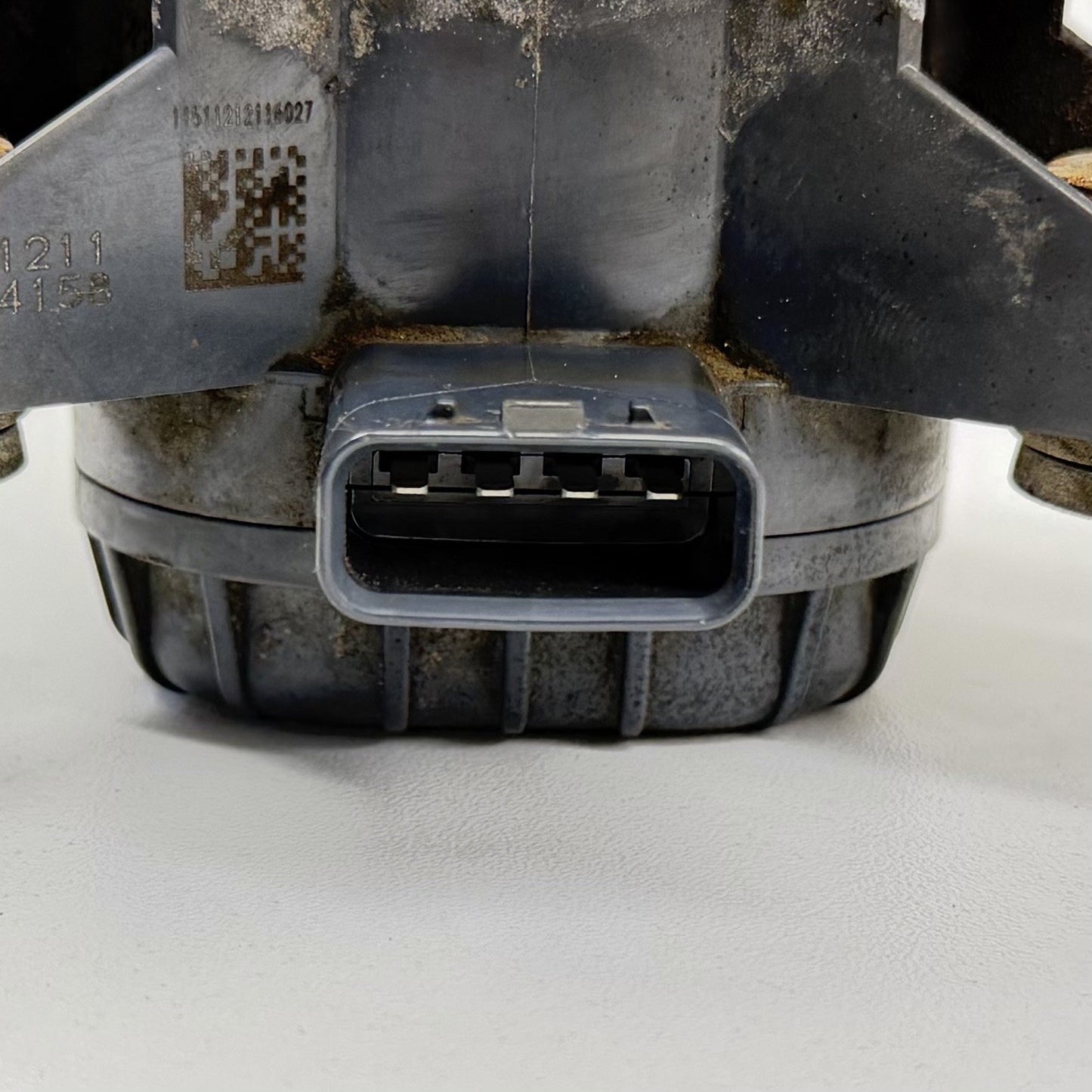 11-13 Toyota Highlander Electric Inverter Coolant Water Pump G9040-52010 OEM