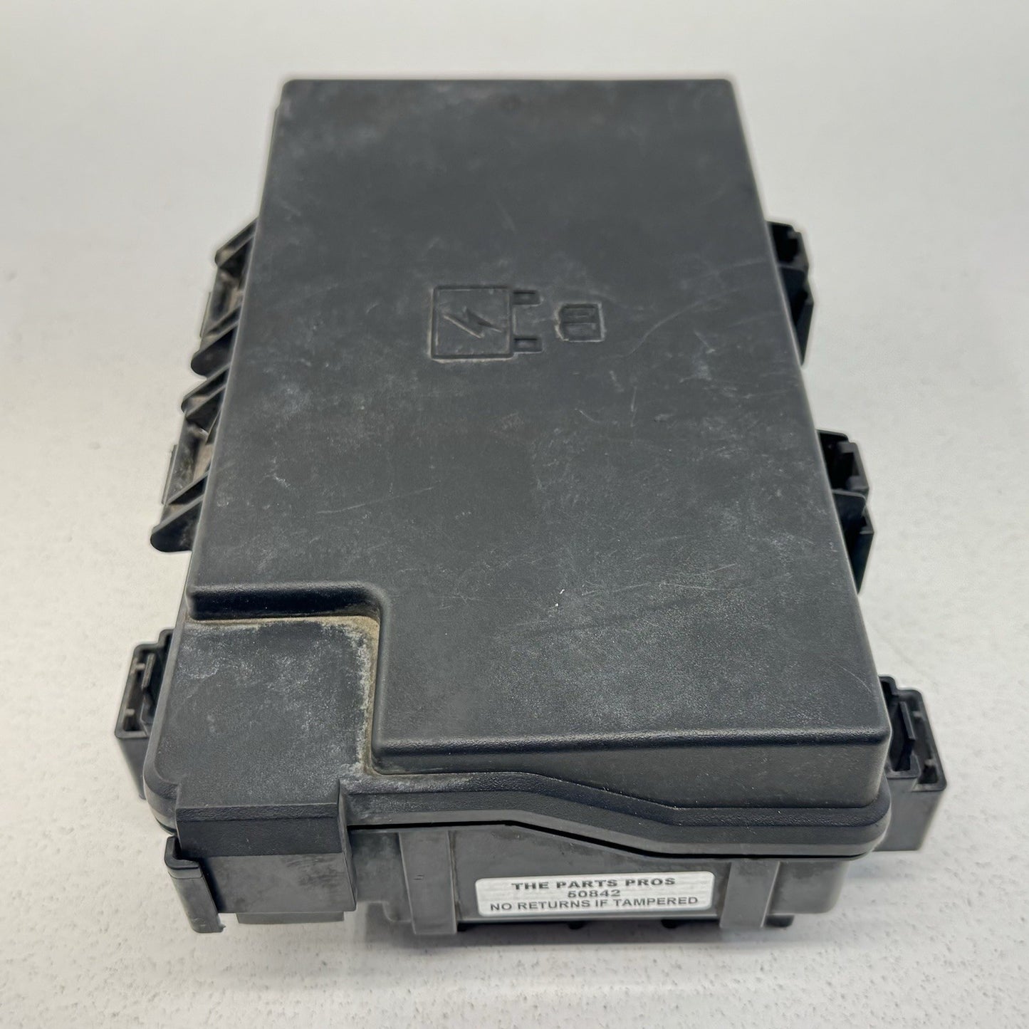 20-22 Ram 2500 3500 Intelligent Power Distribution Fuse Box 68437289AB OEM