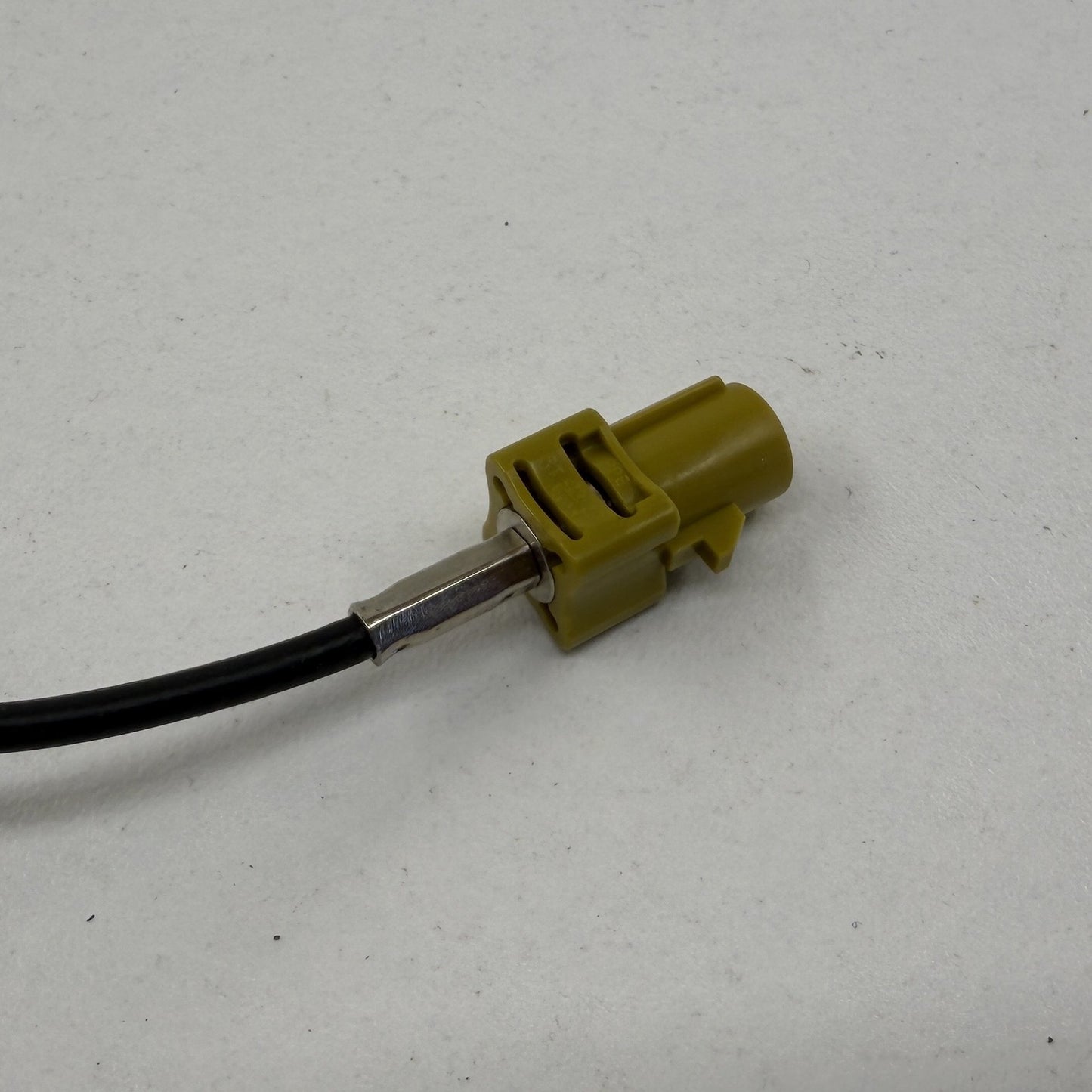2015-2023 Ford Mustang GT Roof Shark Fin Antenna Receiver GR3T-19C175-AB5G9Z OEM
