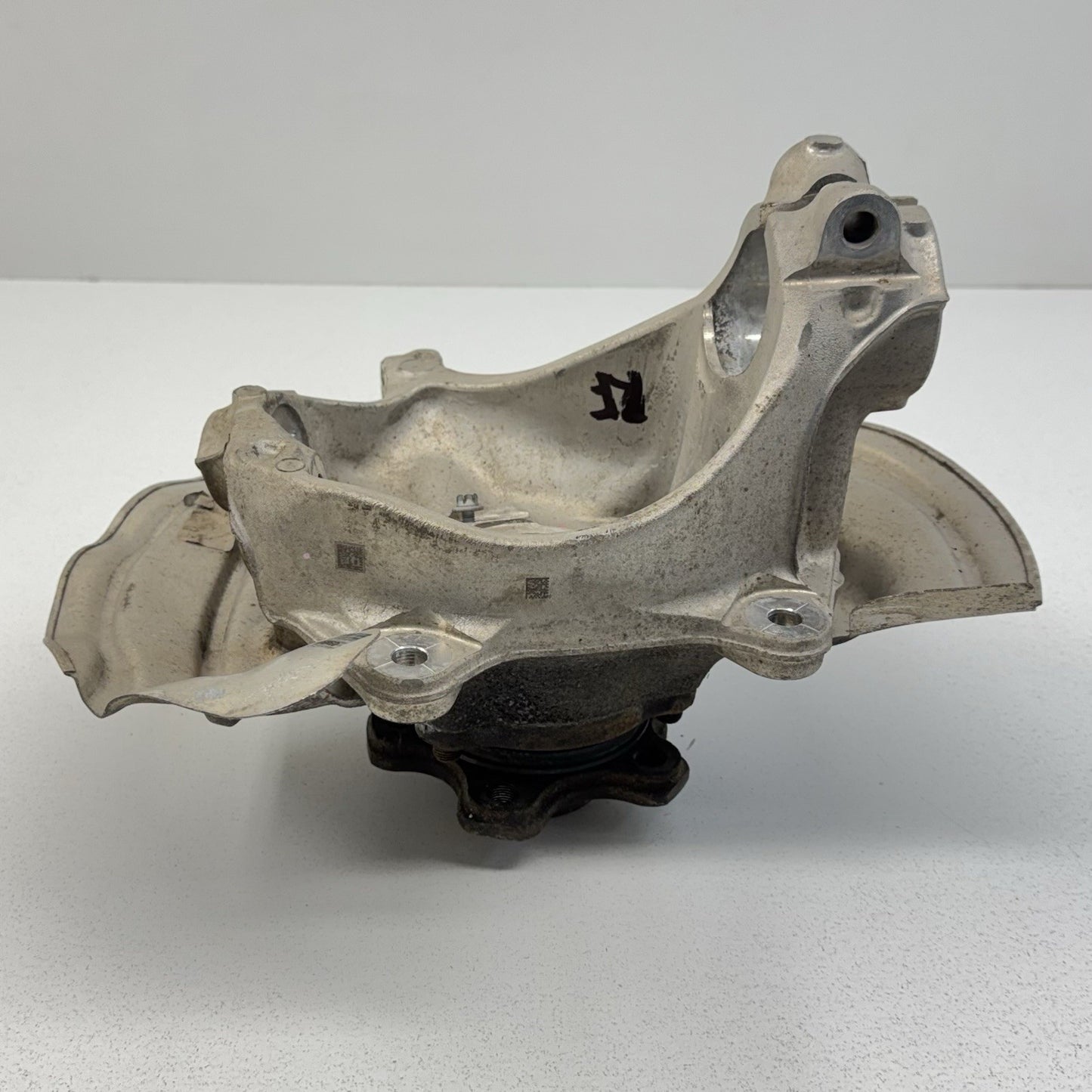 18-24 BMW G01 G02 X3 X4 XDrive Right Front Spindle Knuckle Hub Bearing OEM