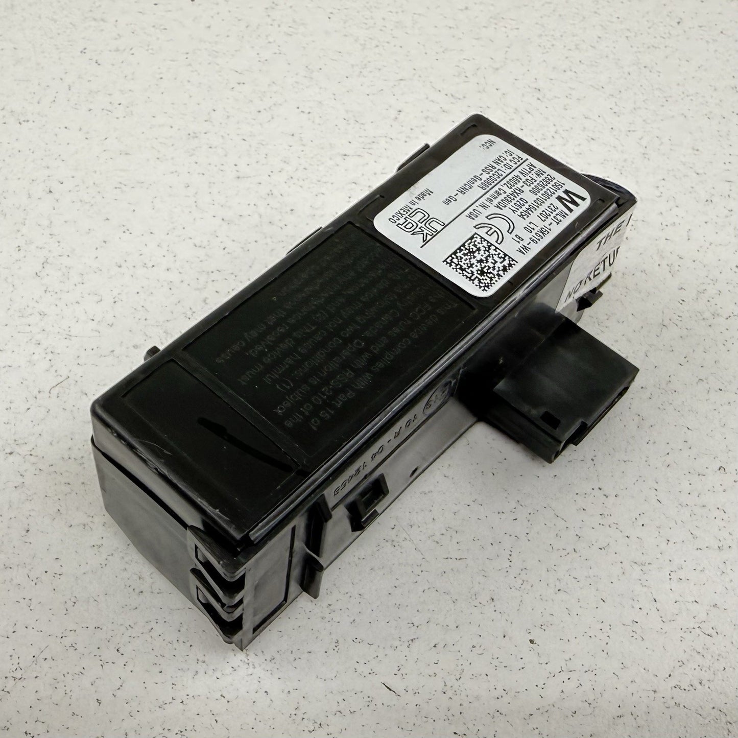 24-26 Ford Mustang TPMS Tire Pressure Monitor Module TPMS ML3T-15K619-WA OEM