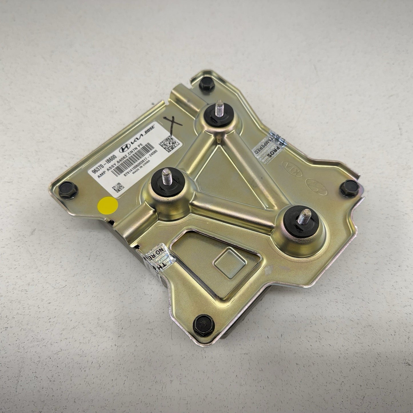 24-26 Hyundai Elantra N Bose Radio Audio Sound Amplifier Amp 96370-IB600 OEM