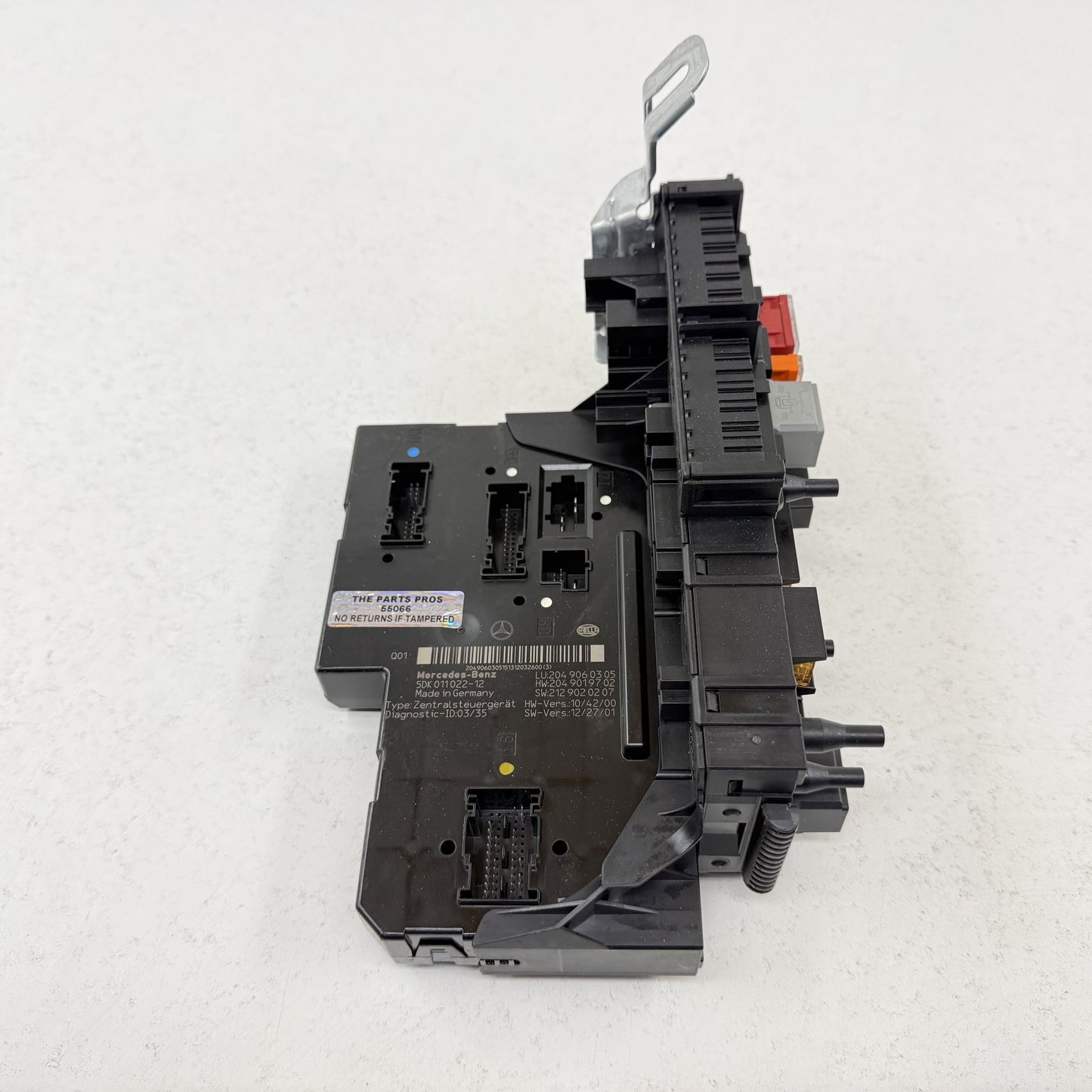 2012-2014 Mercedes-Benz C250 W204 Rear SAM Fuse Relay Junction Box Module OEM