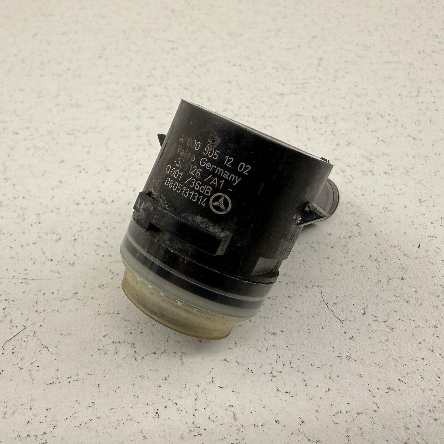 14-16 Mercedes W212 E350 PDC Parking Sensor Black A0009051202 OEM