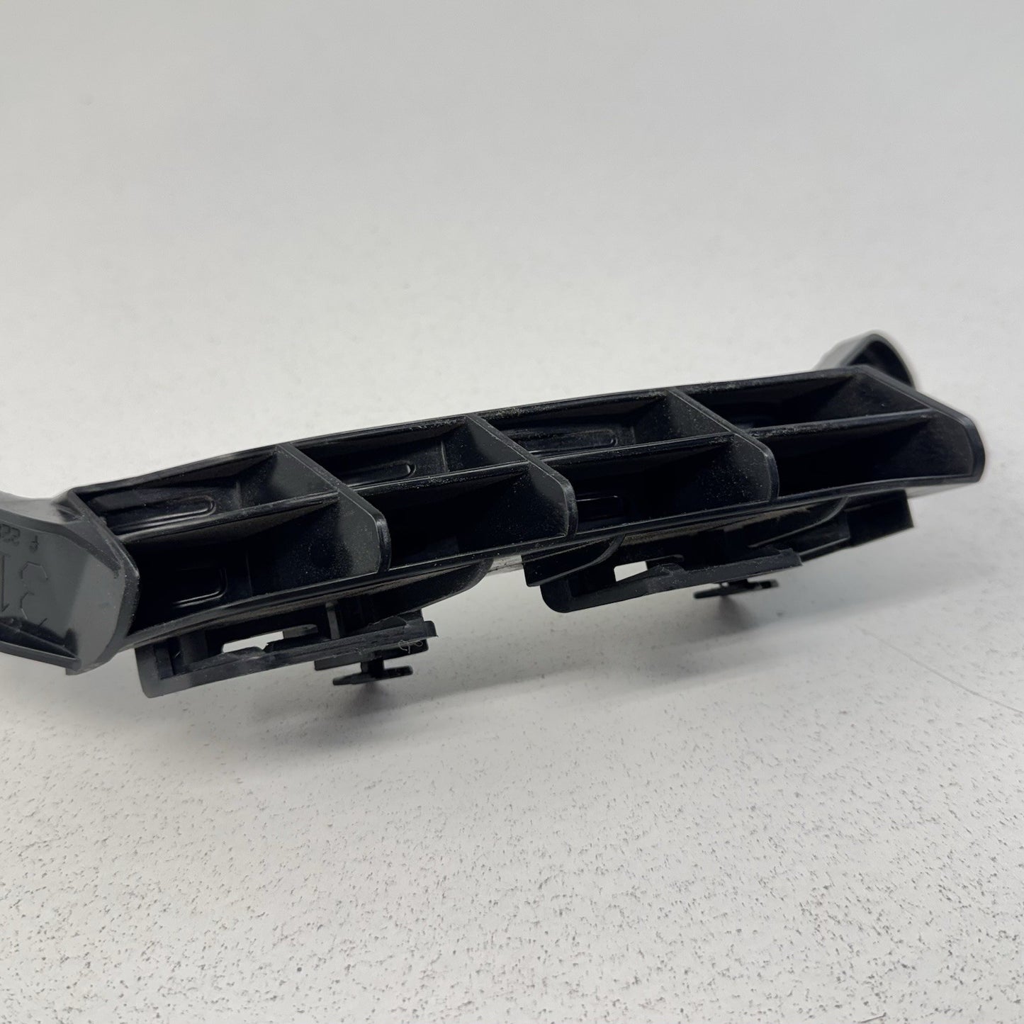 19-25 Toyota RAV4 Passenger Right Rear Bumper Bracket Retainer 52562-0R070 OEM