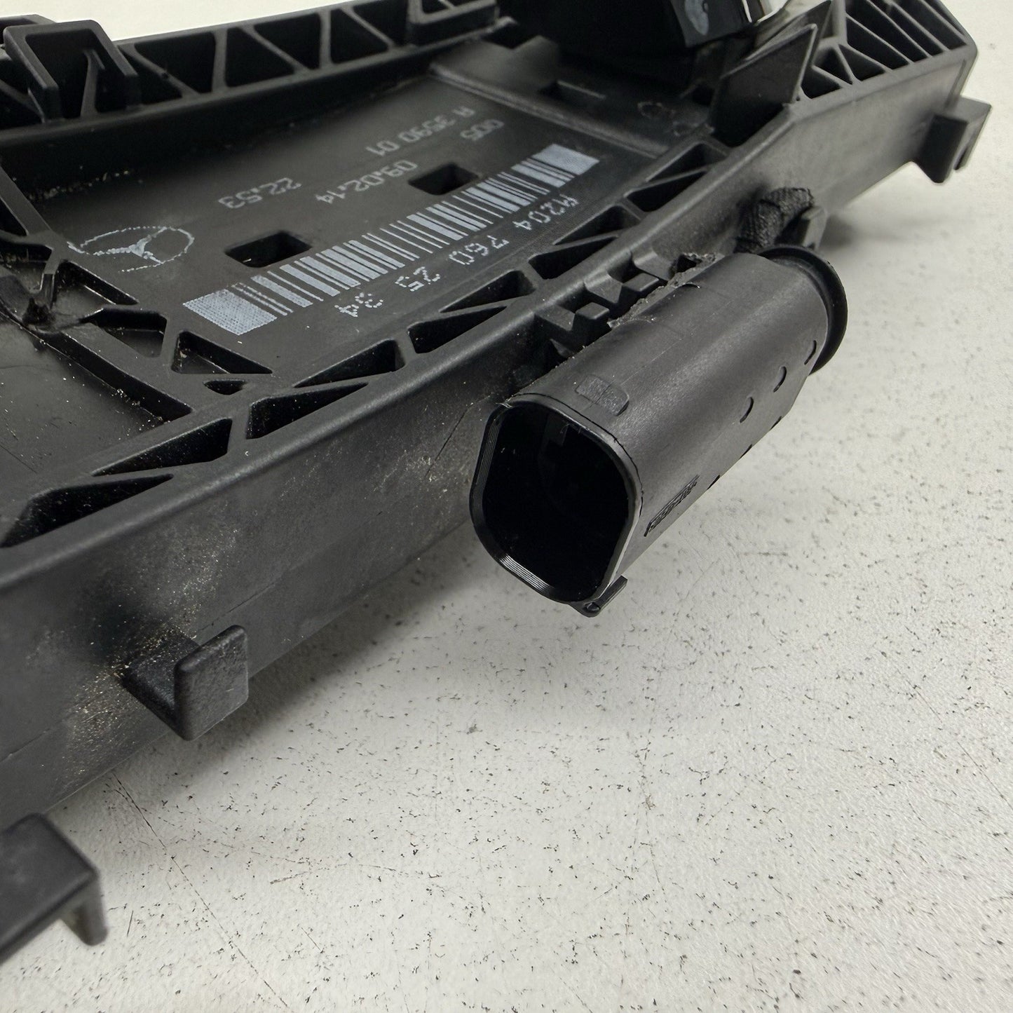 12-18 Mercedes W218 CLS550 Driver Left Rear Exterior Door Handle Black OEM