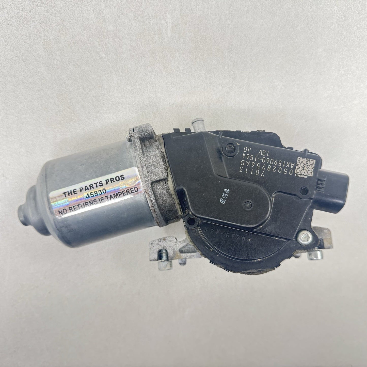 15-23 DODGE CHALLENGER FRONT WINDSHIELD WIPER MOTOR 05028756AD OEM