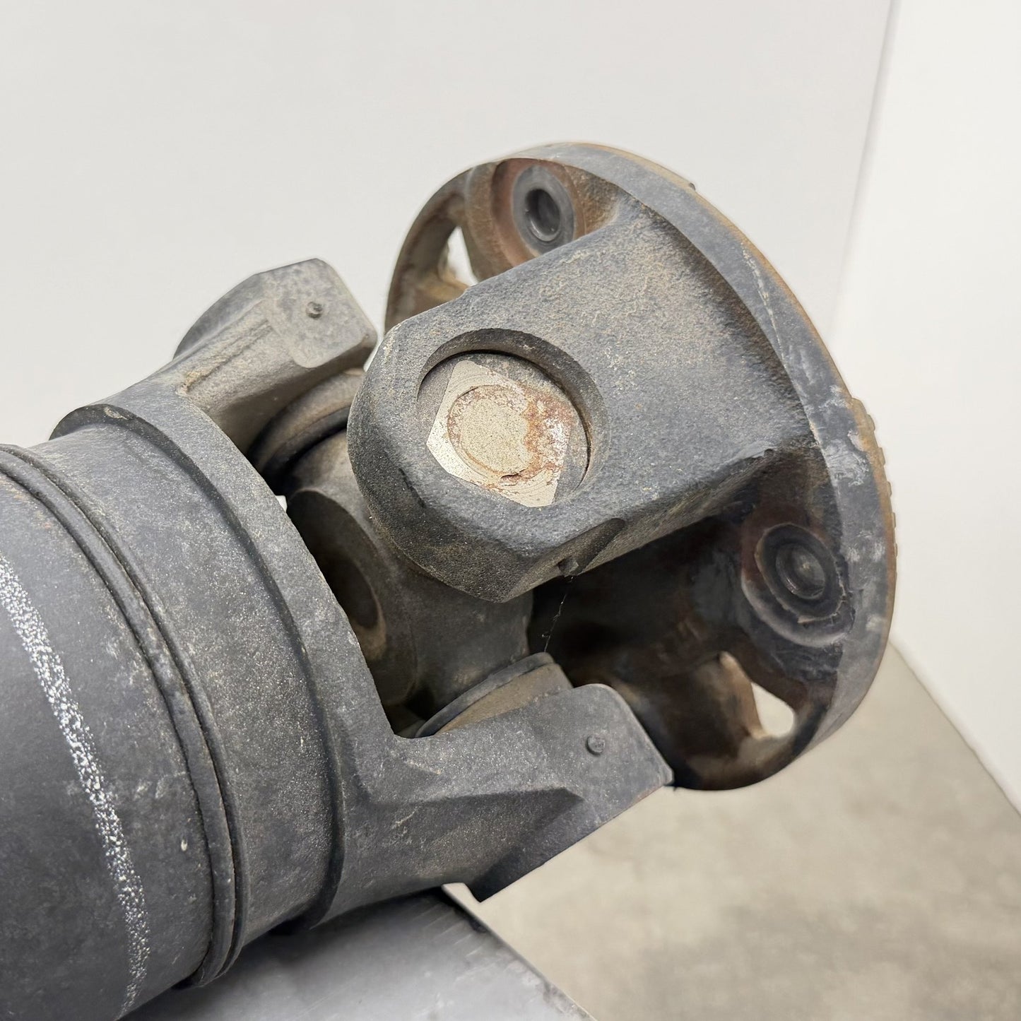 2019-2024 Ram 4500 5500 6.7L 4x4 Crew Cab Driveshaft Drive Shaft Propeller OEM