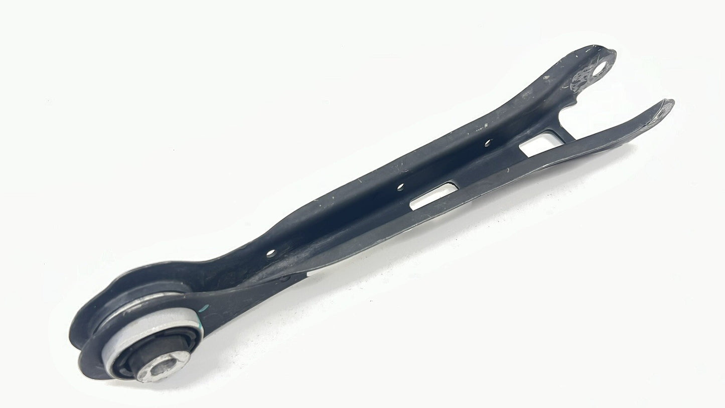 22-24 CADILLAC CT4 V BLACKWING RIGHT REAR SUSPENSION CONTROL ARM SET OEM