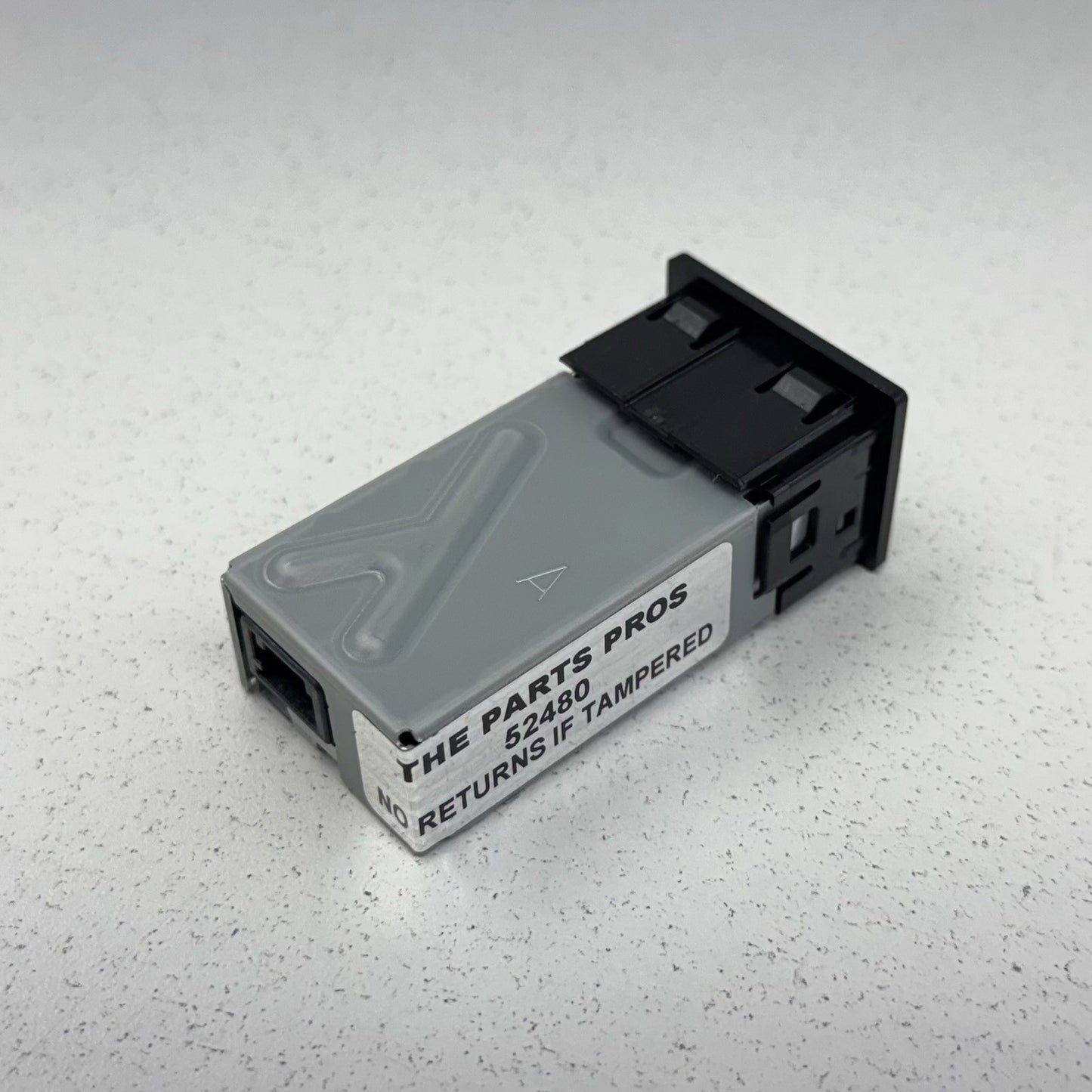 23-26 Toyota Prius Center Console USB Type C Charger Hub Port 85532-47040 OEM