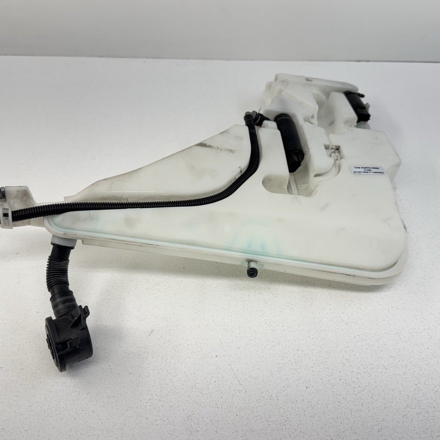 12-18 BMW F30 F80 M3 Windshield Washer Reservoir Bottle Tank 7241679 OEM