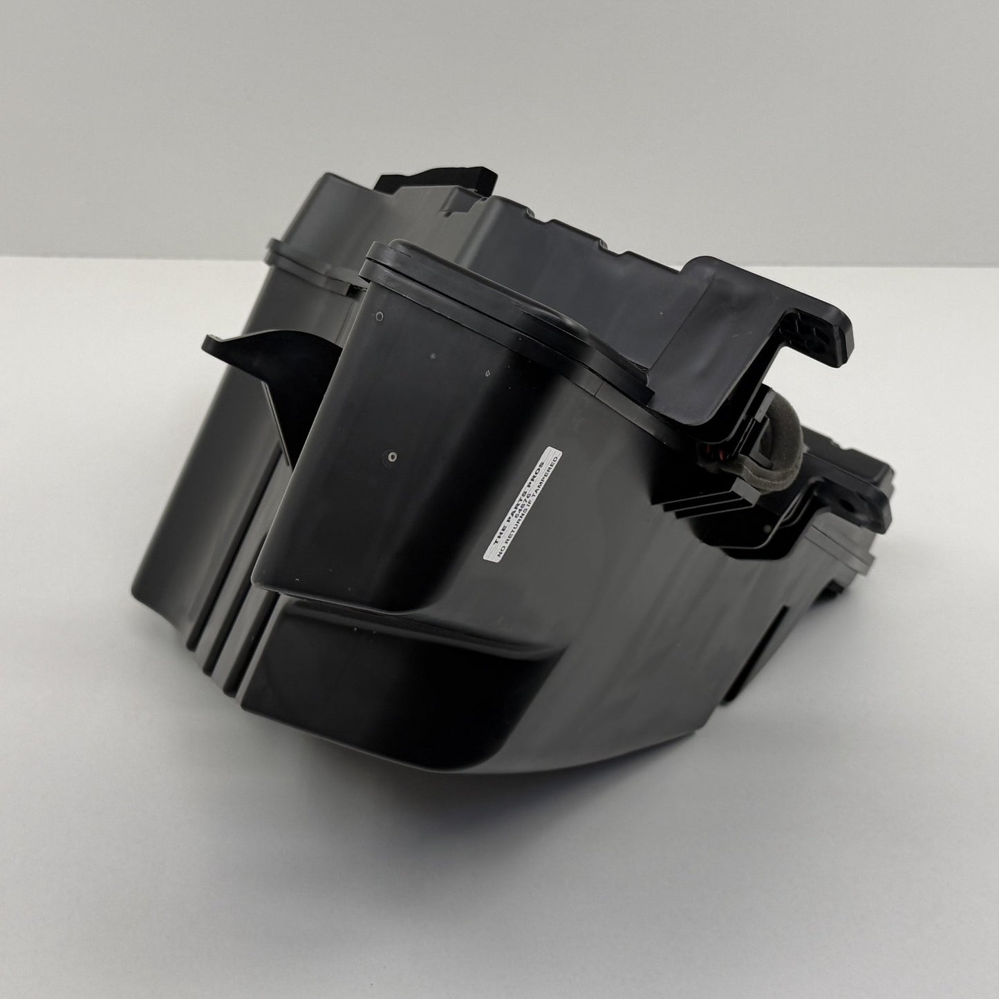 2022-2024 Rivian R1S Rear Subwoofer Bass Speaker Meridian PT00029958-D OEM