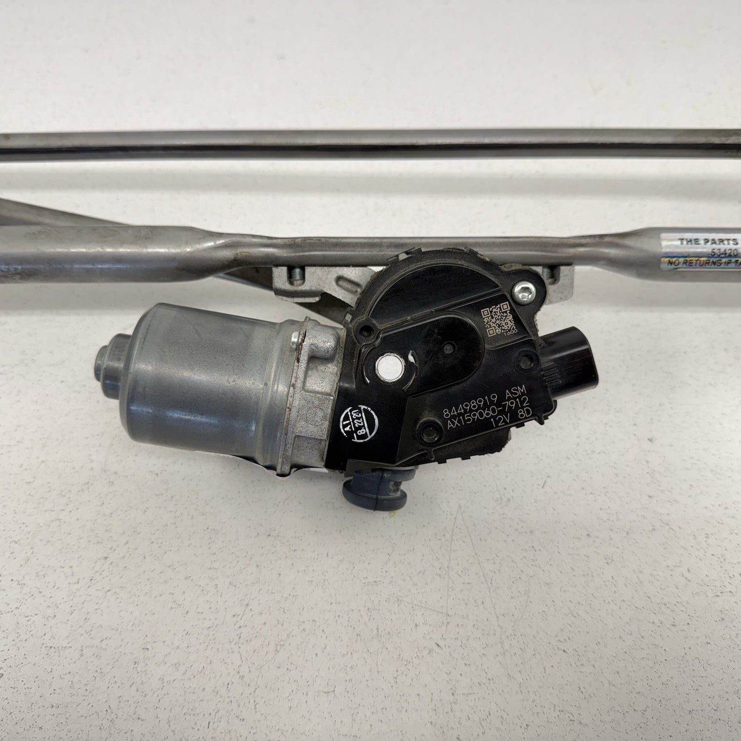 16-24 Chevrolet Camaro Windshield Wiper Motor W/ Linkage Arm 84498919 OEM