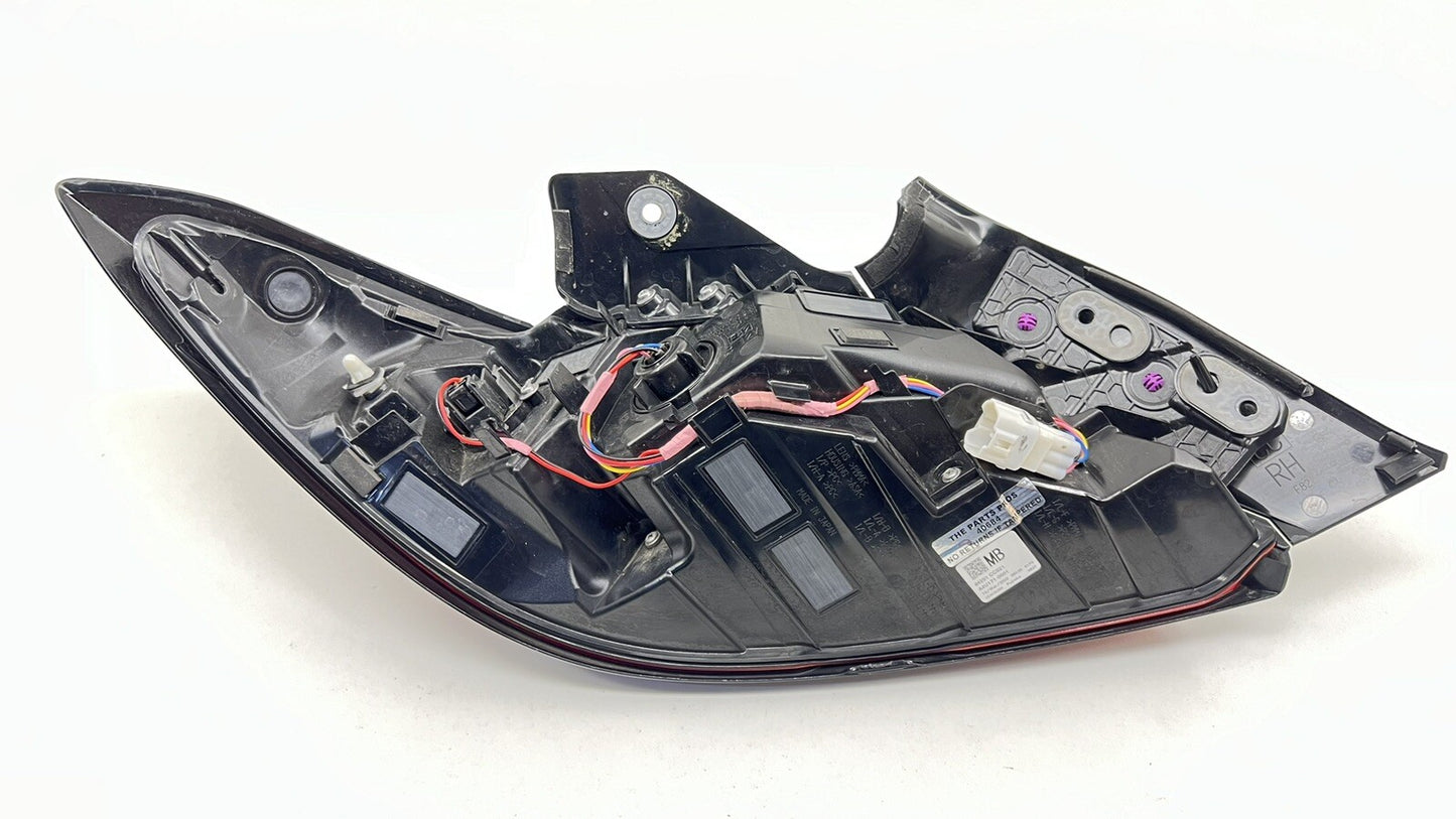 22-24 TOYOTA GR86 PASSENGER RIGHT REAR TAILLIGHT TAIL LIGHT LAMP 84201 CC021 OEM