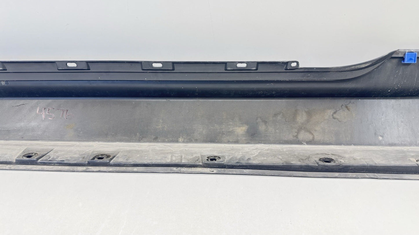 06-10 BMW M6 E63 E64 PASSENGER RIGHT SIDE SKIRT ROCKER PANEL COVER TRIM OEM