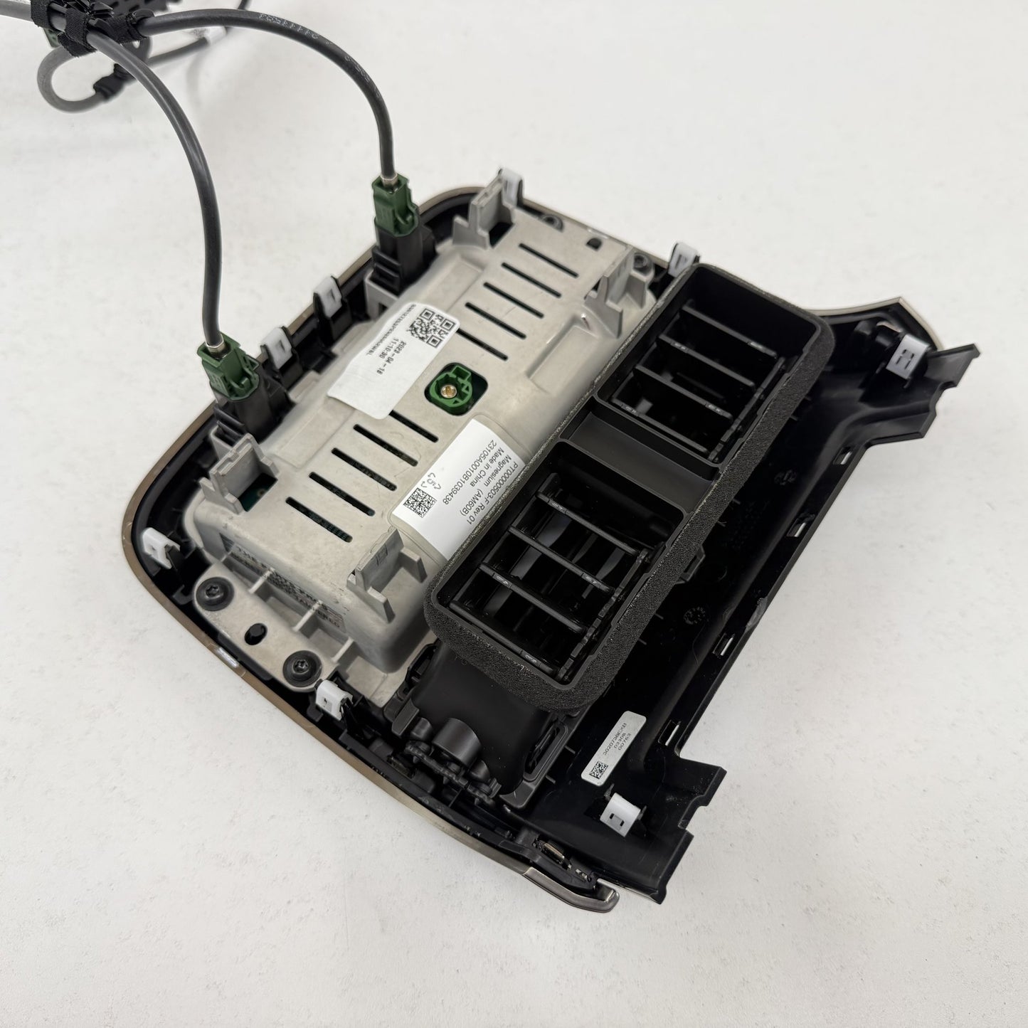 2022-2024 Rivian R1S R1T Rear Center Console Climate Controls W/ AC Air Vent OEM