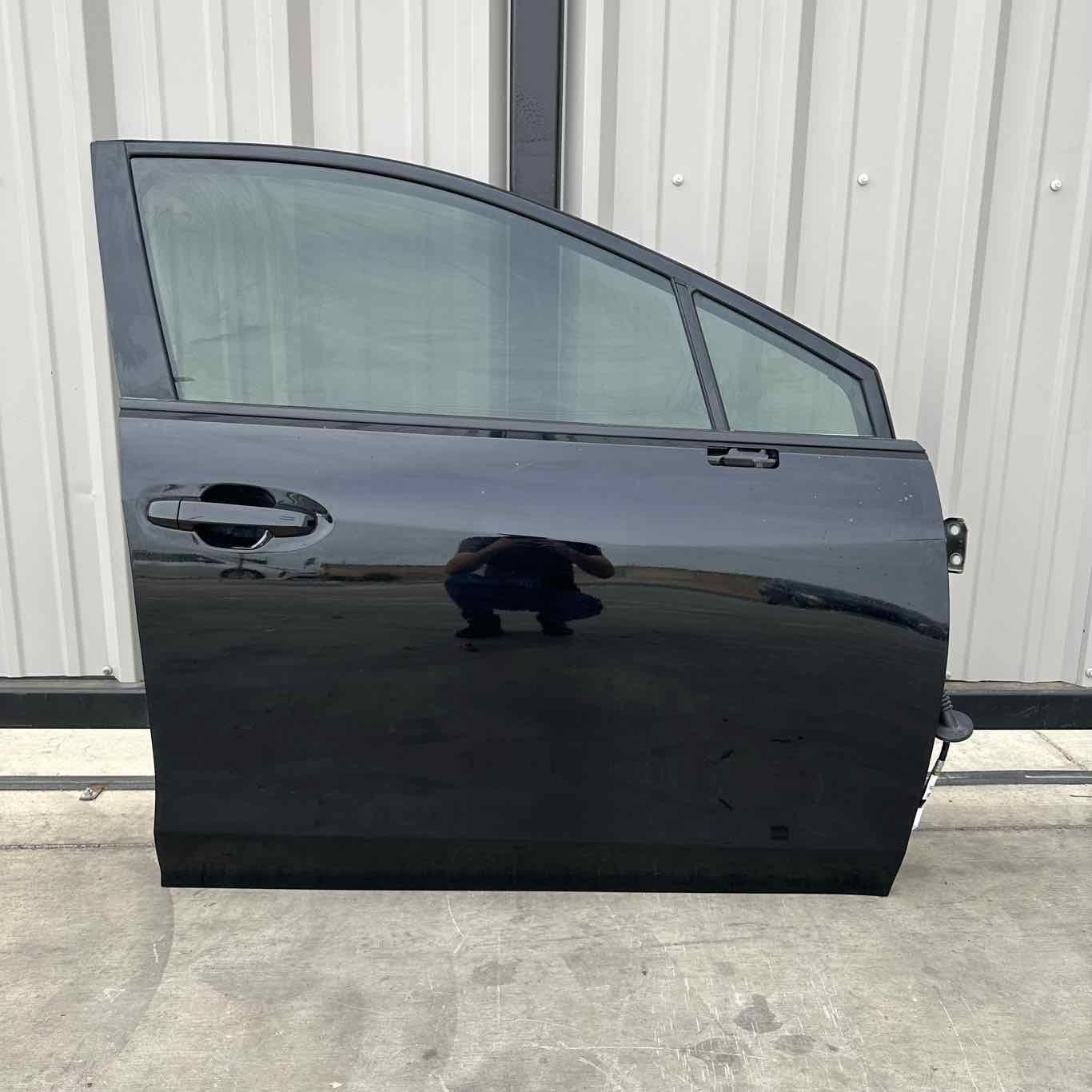 22-23 SUBARU WRX PASSENGER RIGHT FRONT DOOR COMPLETE BLACK OEM *NOTE*