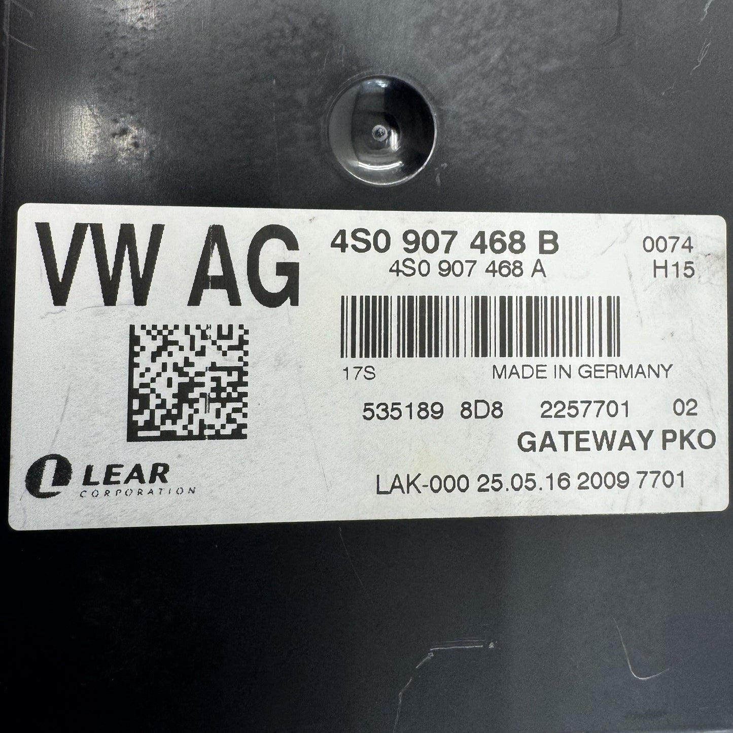 17-23 Audi R8 Diagnostic Gateway Control Module 4S0907468B OEM