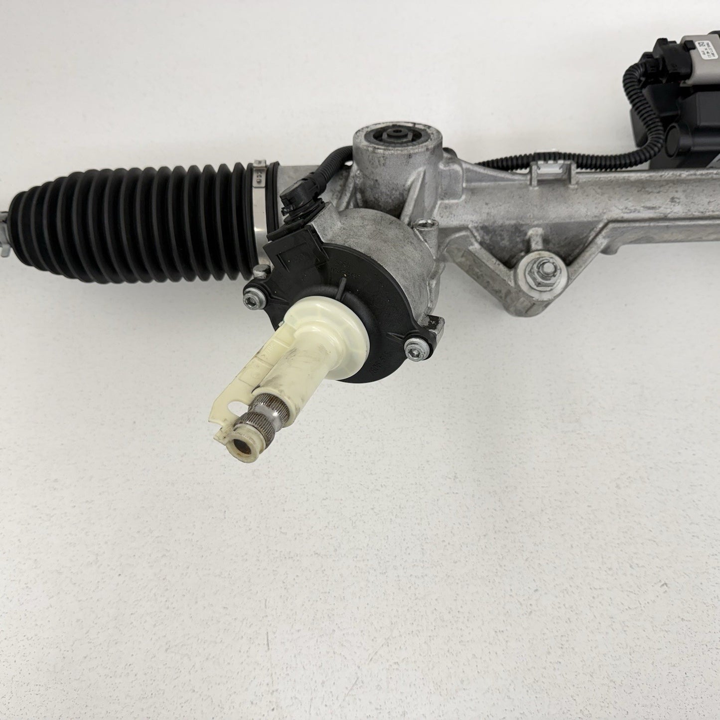 15-21 BMW F80 F82 F87 M2 M3 M4 Electric Power Steering Gear Rack & Pinion OEM