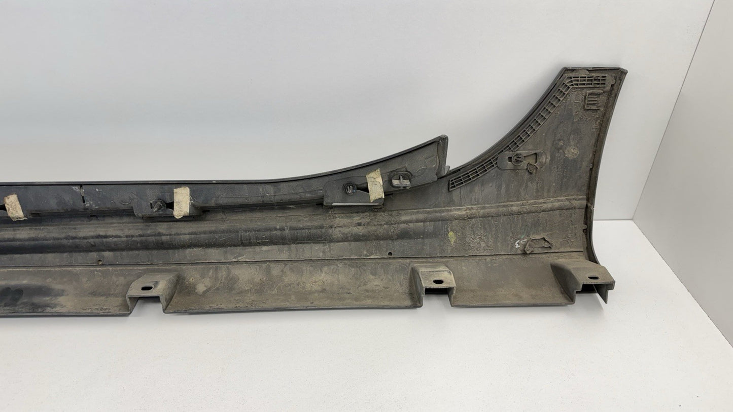 14-17 Maserati Ghibli Passenger Right Side Skirt Rocker Panel Cover Trim OEM
