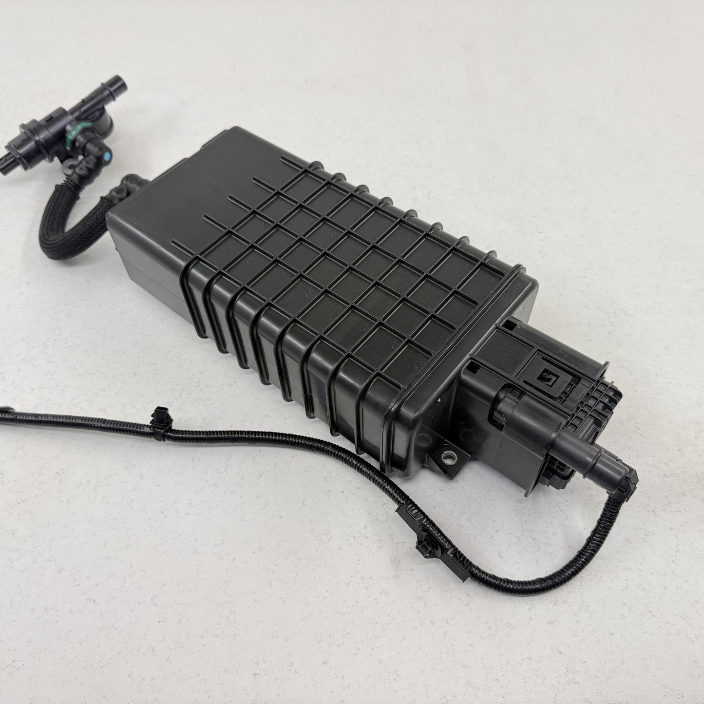 2019-2025 Toyota RAV4 Fuel Evap Vapor Charcoal Emission Canister 77740-33240 OEM