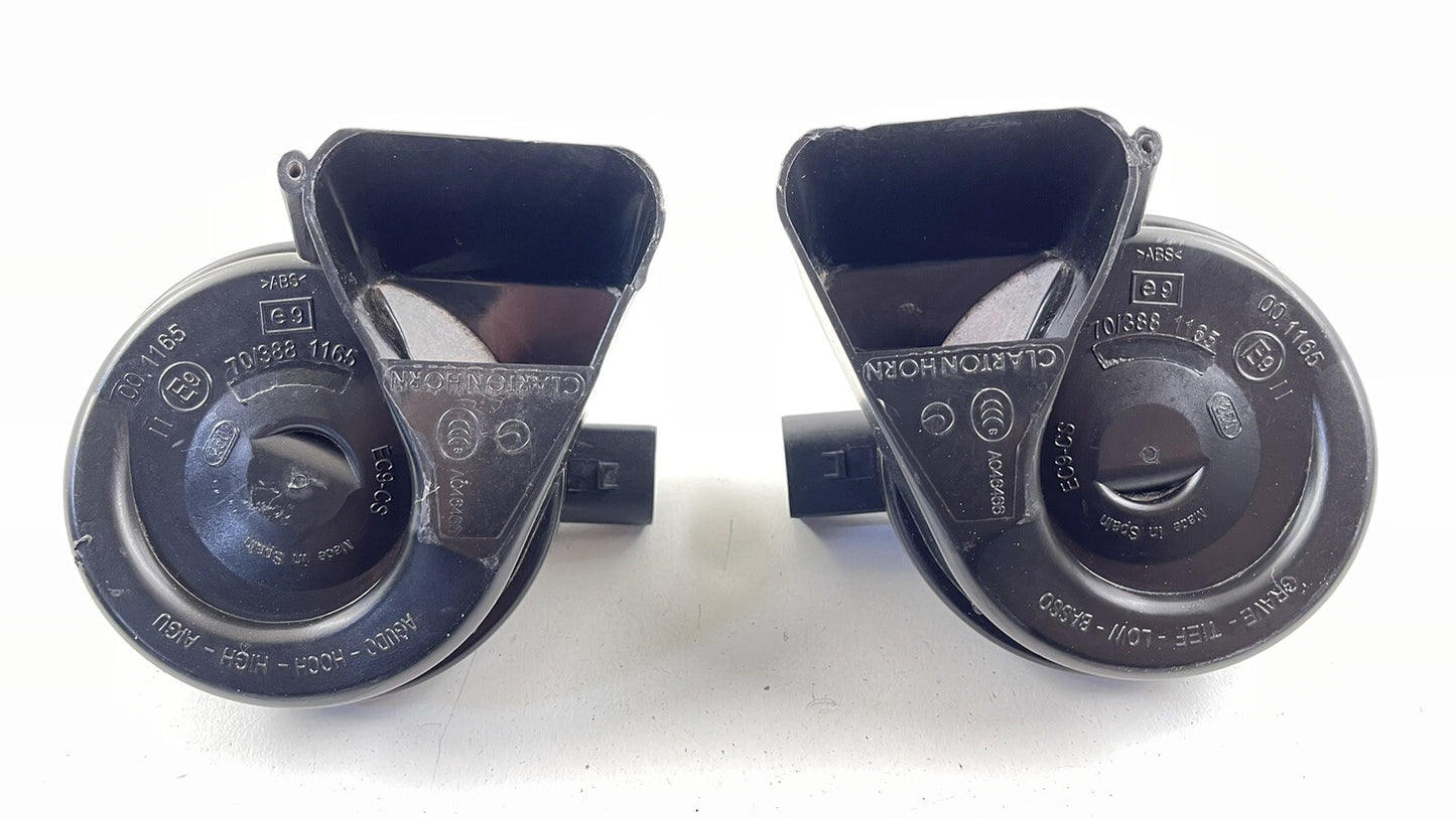 08-15 AUDI R8 HIGH LOW TONE PITCH HORN SIREN ALARM PAIR OEM