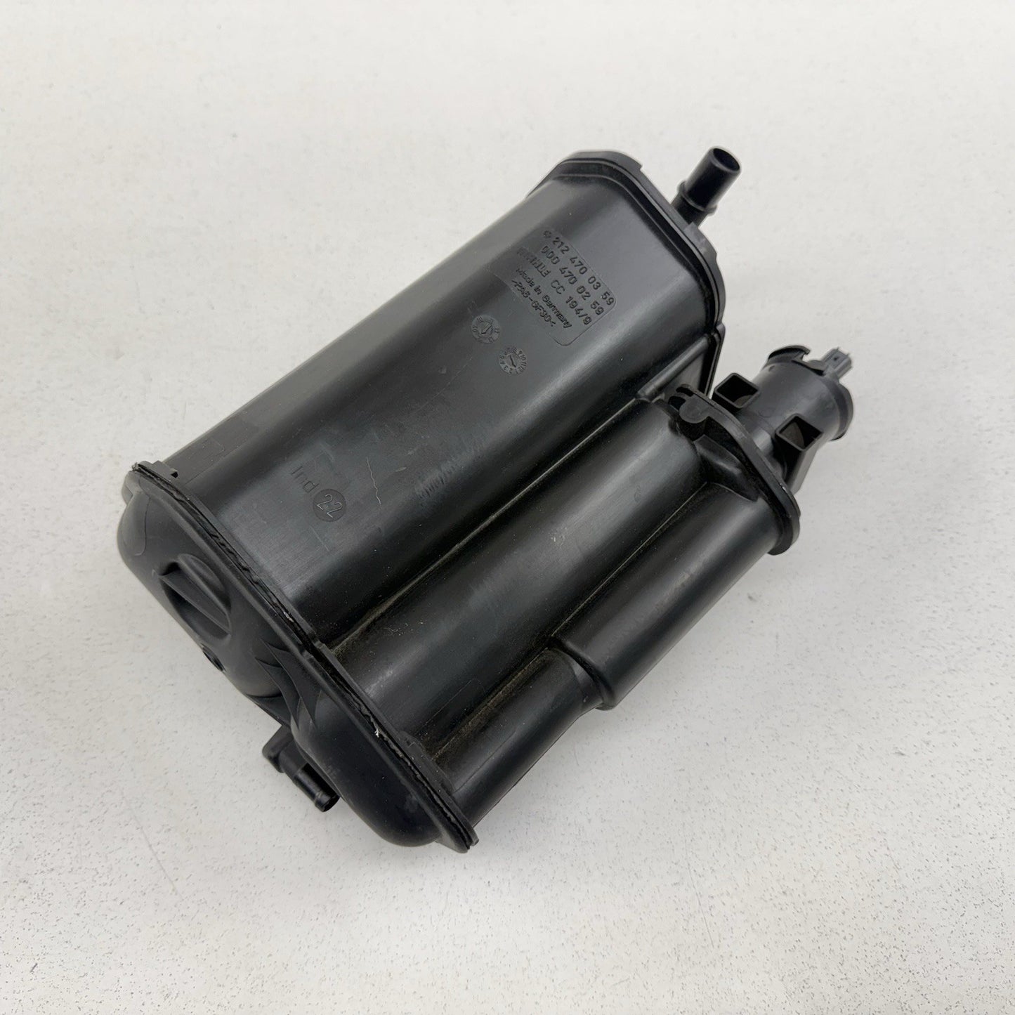 12-18 Mercedes W218 CLS550 Fuel Evap Vapor Charcoal Emission Canister OEM