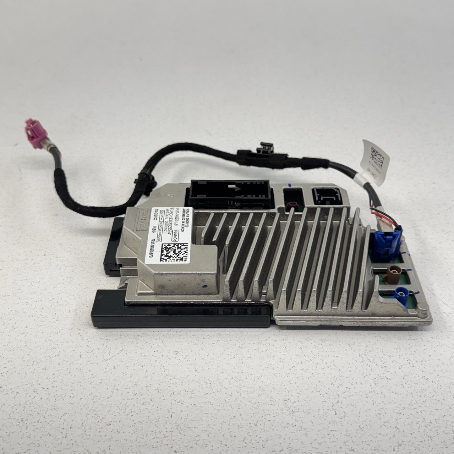 24-25 Ford Mustang Communication Sync Module PR3T-14G670-BFR PU5T-14G670-LJB OEM