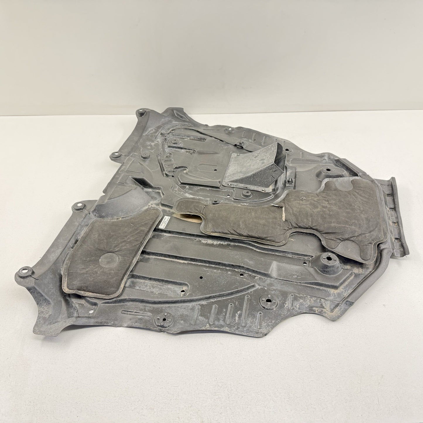 25-26 Toyota Camry Front Under Engine Splash Guard Shield Cover 51447-06020 OEM