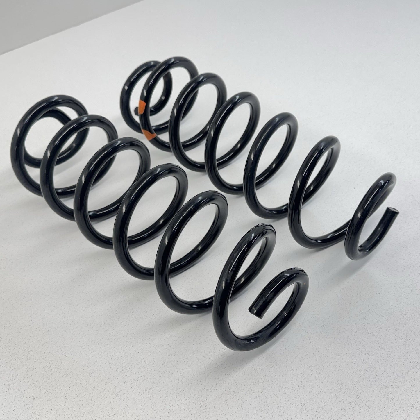 21-25 Toyota RAV4 Hybrid Limited AWD Rear Coil Spring Pair 48231-0R292 OEM