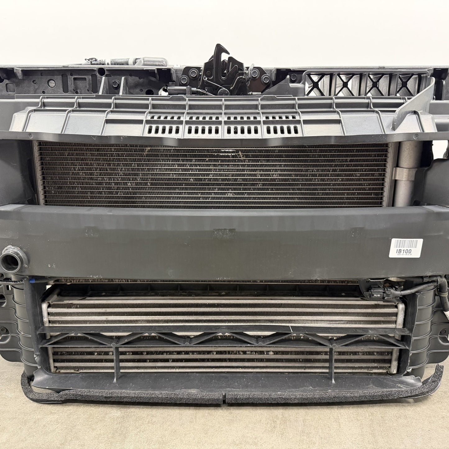22-23 Hyundai Elantra N Radiator Support W/ Radiator Condenser Fan Assembly OEM