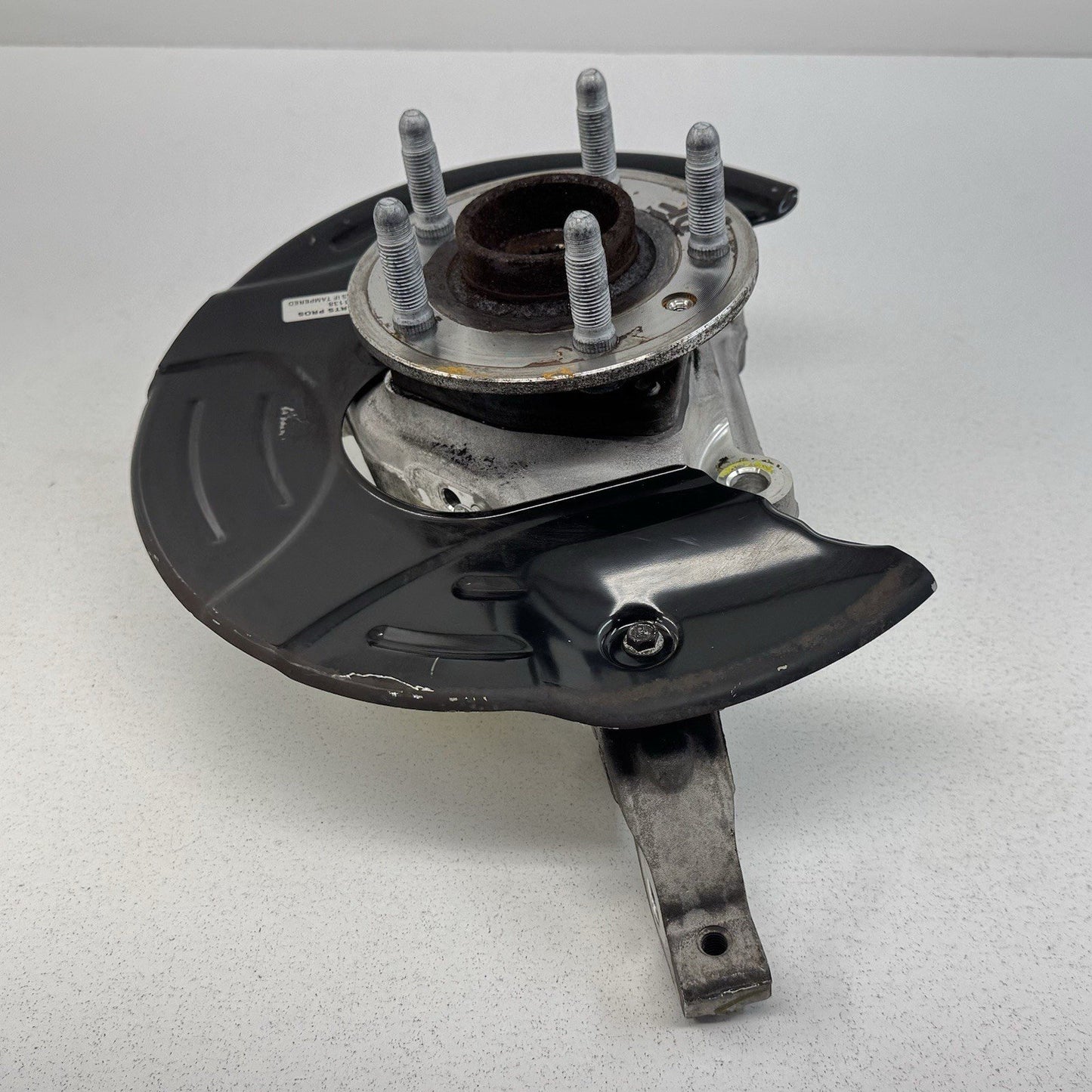 10-15 Chevrolet Camaro SS Right Front Spindle Knuckle Hub Wheel Bearing OEM