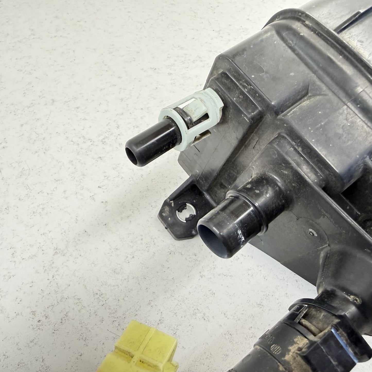2022-2026 Subaru WRX Fuel Evap Vapor Charcoal Emission Canister 42035FL020 OEM