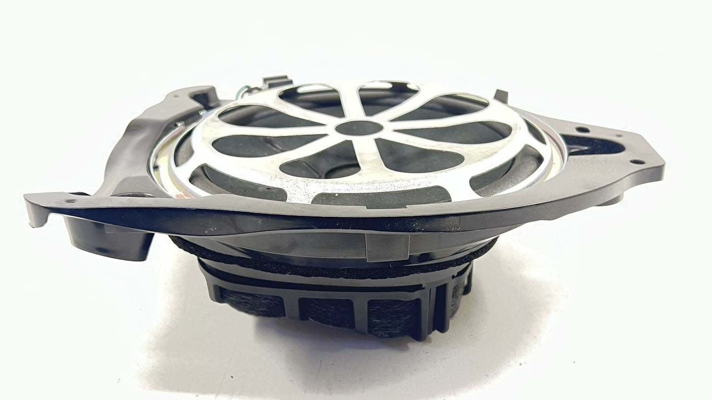 15-21 MERCEDES-BENZ C63S W205 LEFT FRONT SUBWOOFER SUB WOOFER SPEAKER OEM