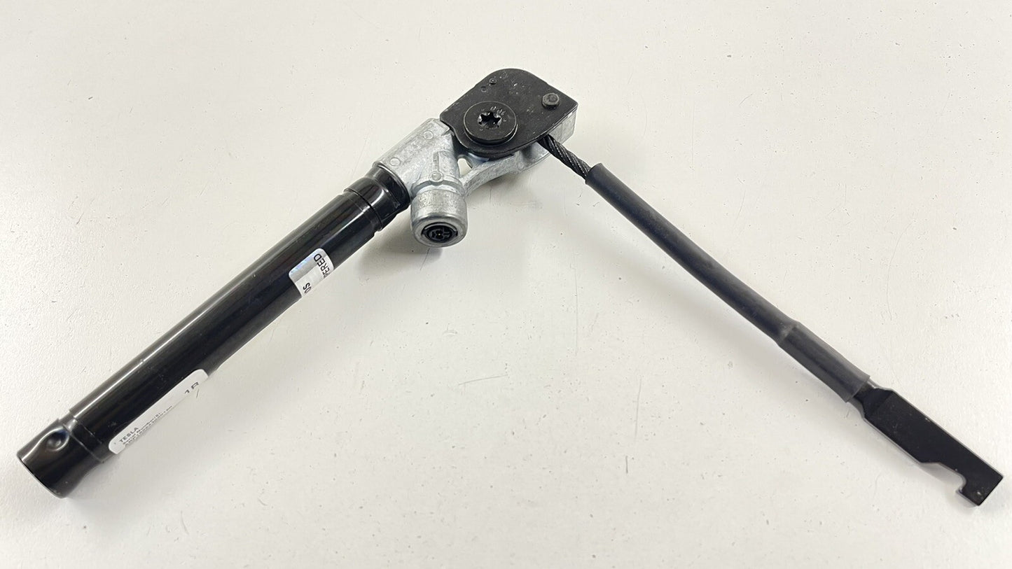 17-22 TESLA MODEL 3 Y RIGHT FRONT SEATBELT SEATBELT PRETENSIONER TENSIONER OEM