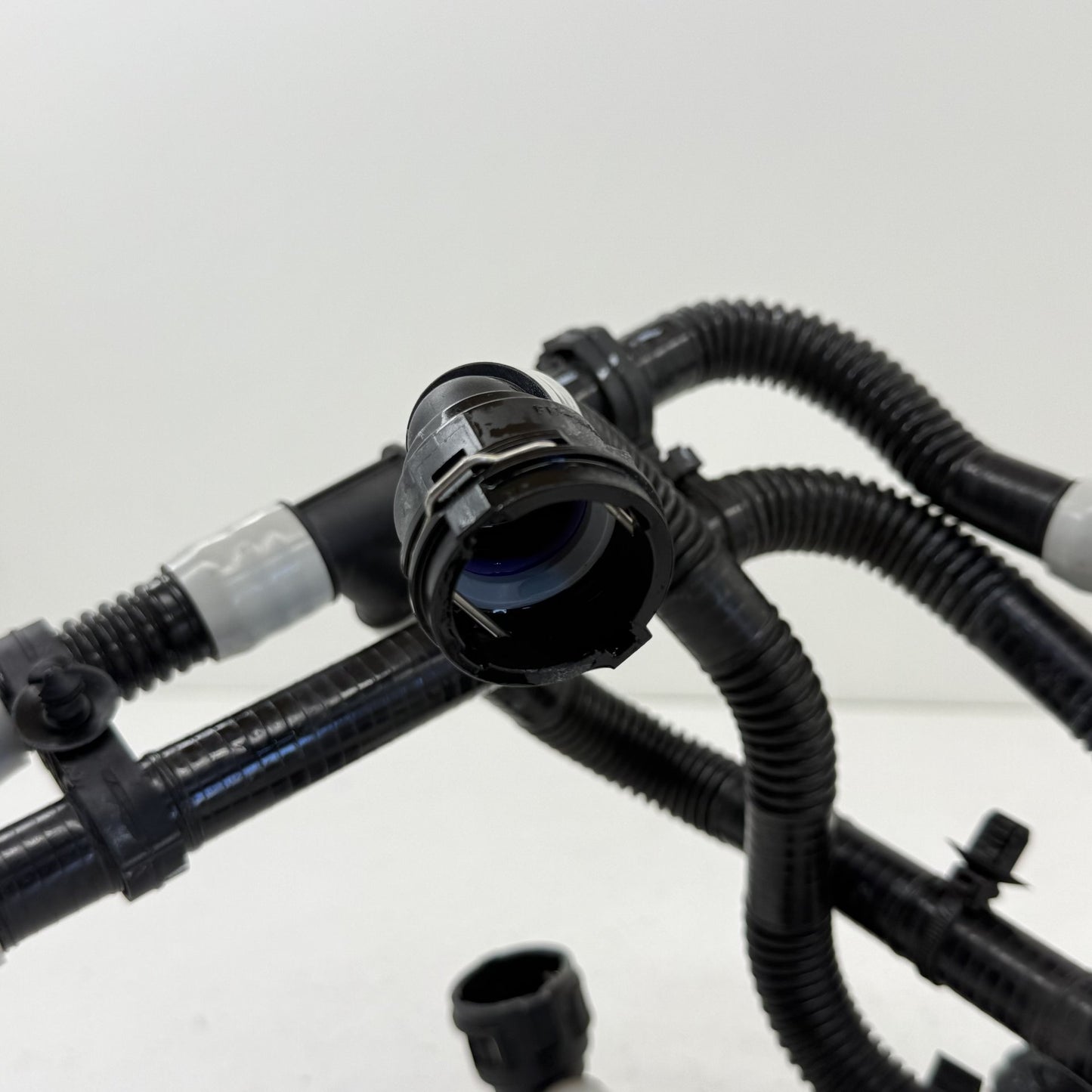 2022-2024 Rivian R1S Front Radiator Support Water Coolant Pump Hose Pipe Set OEM