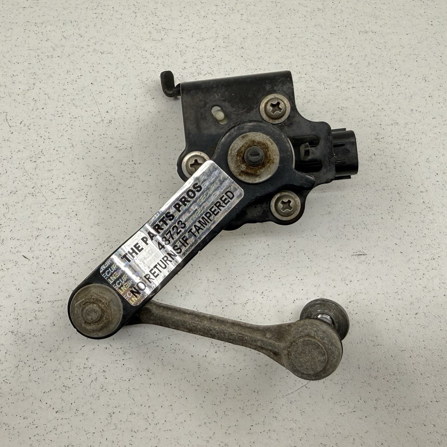 19-25 Toyota RAV4 Driver Left Rear Suspension Ride Height Level Sensor OEM