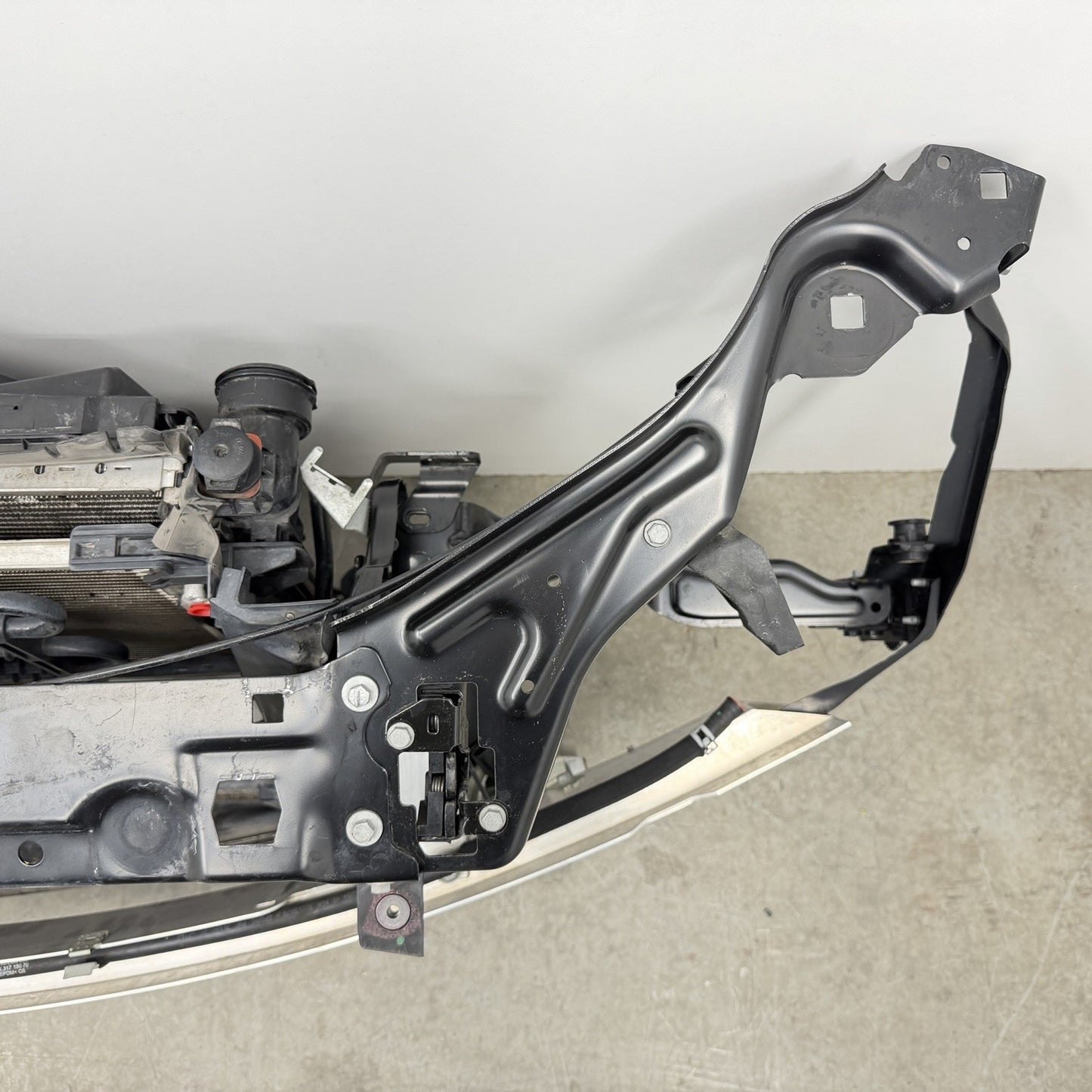 12-14 Mercedes W204 C250 Radiator Support W/ Rebar & Radiator Fan Assembly OEM