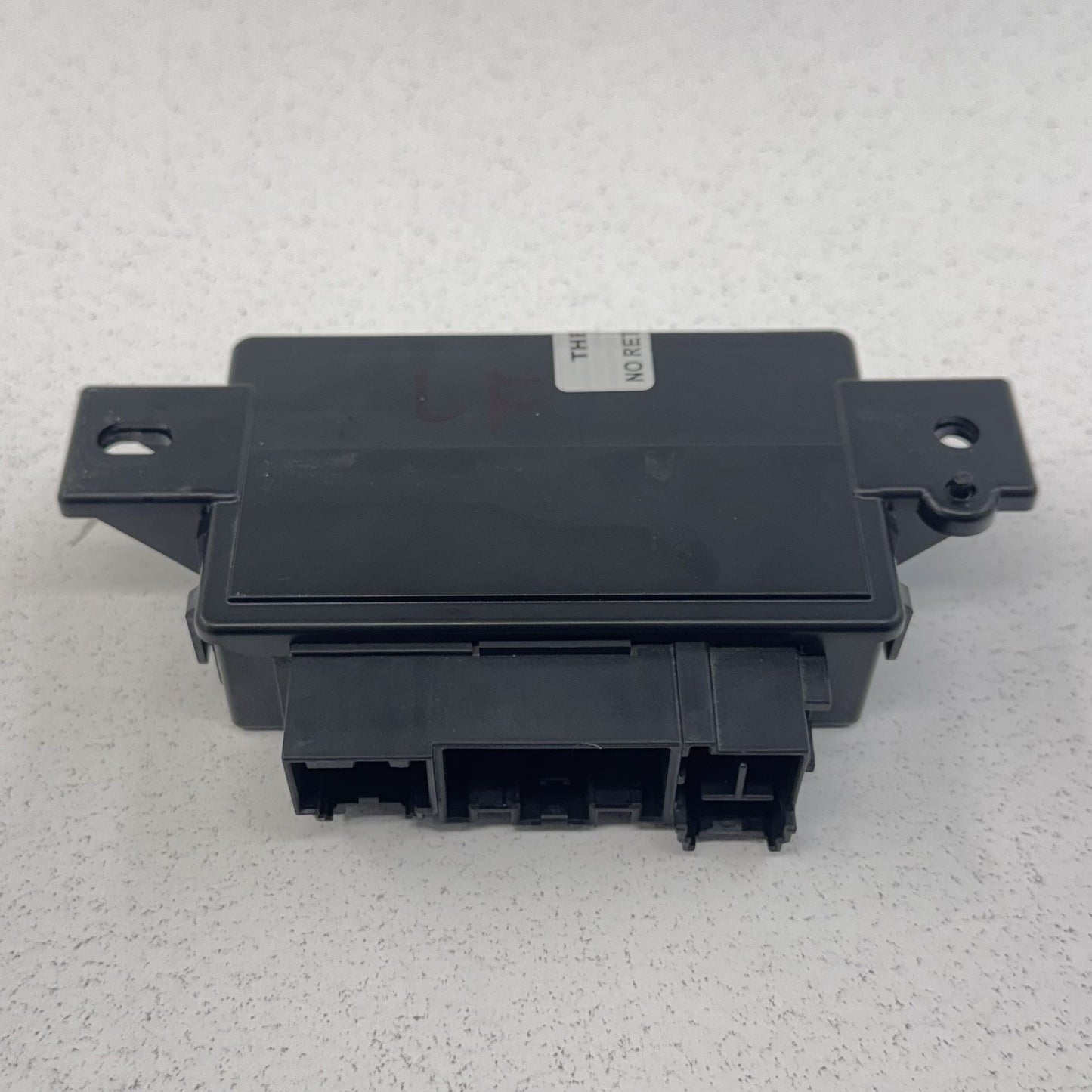 10-15 Chevrolet Camaro Driver Left Front Seat Heater Control Module 13582417 OEM