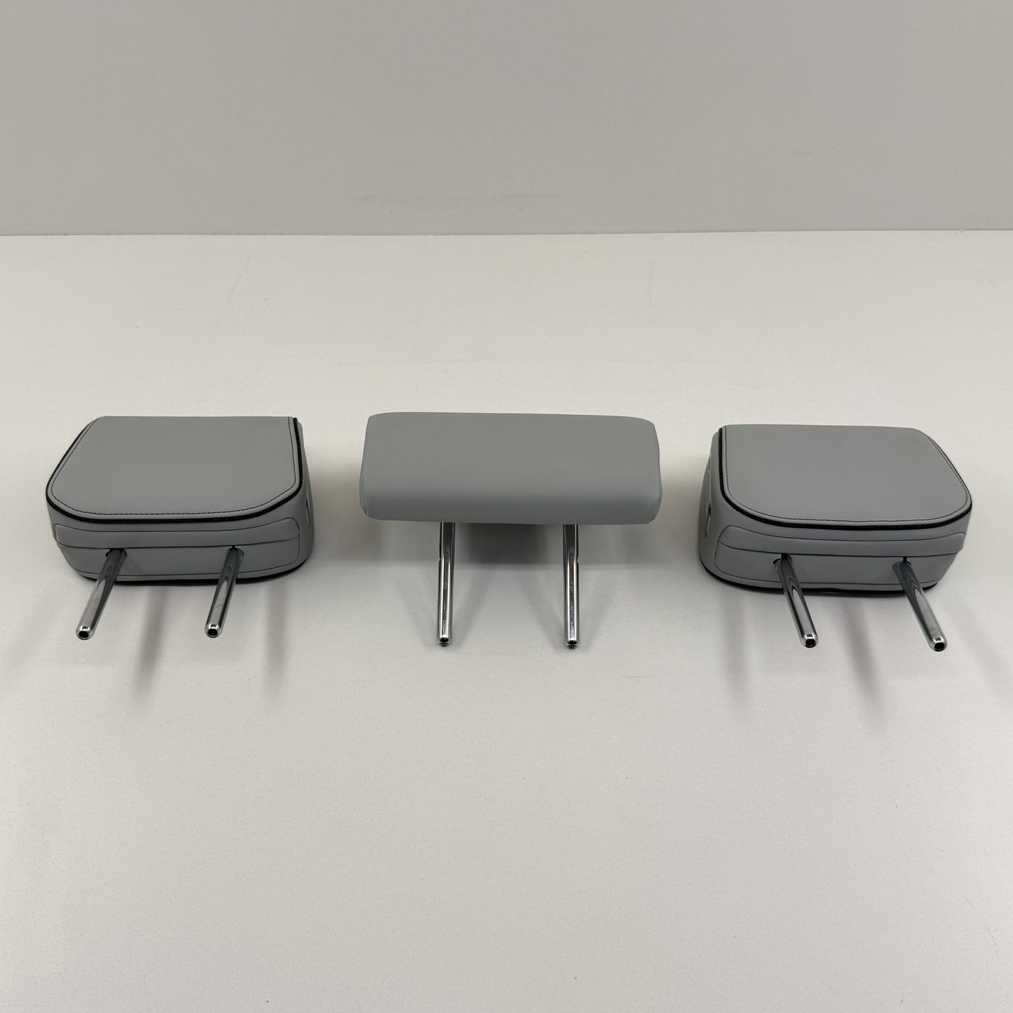 2022-2024 Rivian R1S Rear 2nd Second Row Seat Headrest Head Rest Set OEM