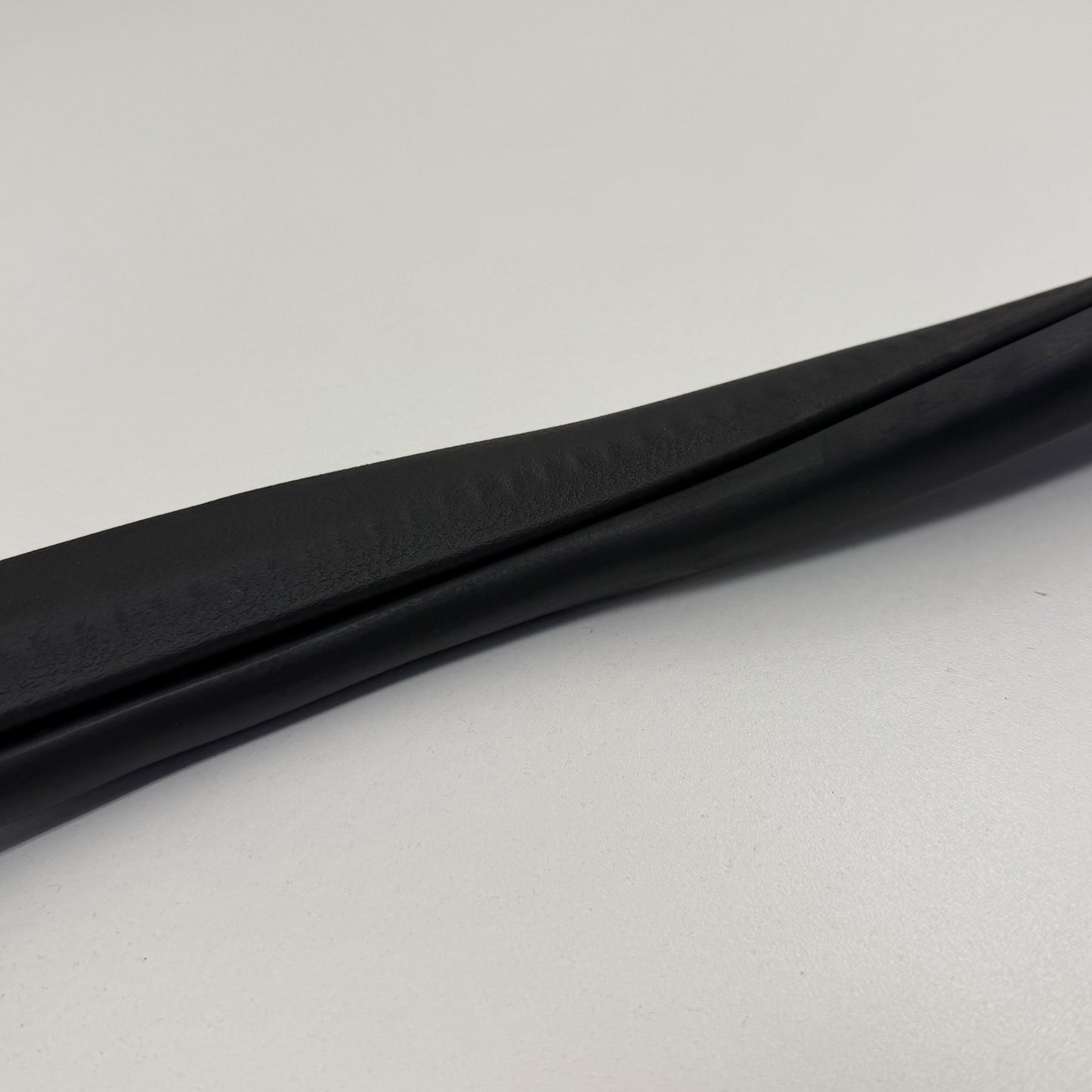 2023-2025 Honda Pilot Passenger Right Front Door Weatherstrip Seal Rubber OEM