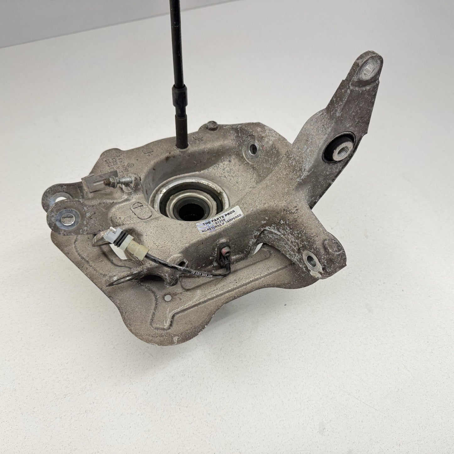 05-12 Porsche 911 997 Carrera 4 4S Left Rear Knuckle Hub W/ Control Arm Set OEM